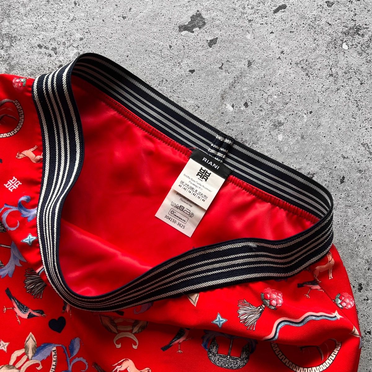 Designer Riani Womens Premium Red Full Printed Skirt Above The Knee Size 30" / US 8 / IT 44 - 3 Thumbnail