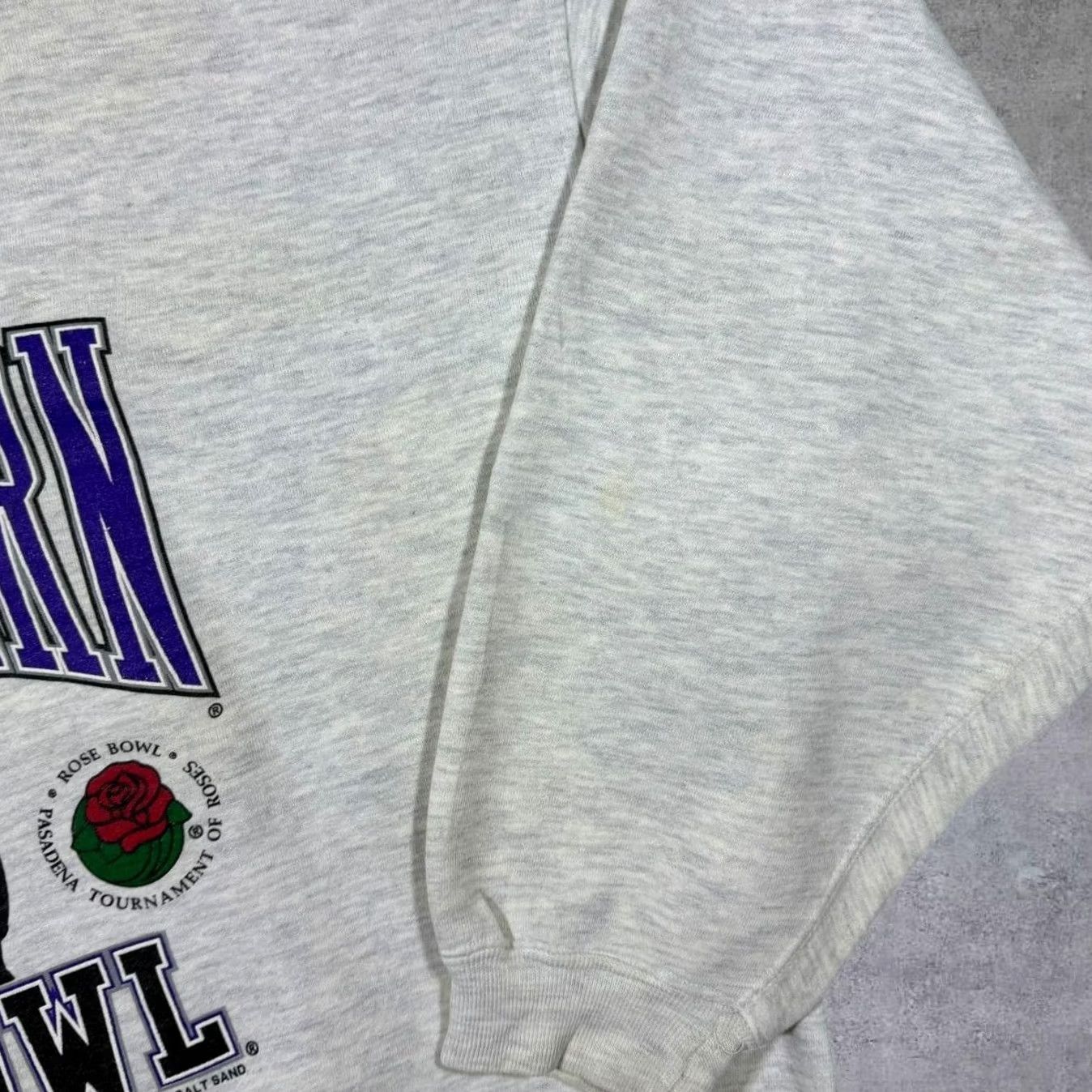 Vintage VINTAGE Northwestern Wildcats Rose Bowl 1996 Danaggers Grey Sweatshirt XL Men Cardigan? Size US XL / EU 56 / 4 - 5 Thumbnail