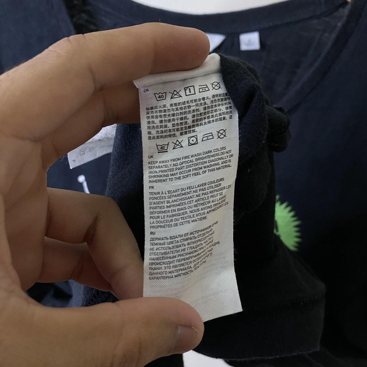 Undercover Uniqlo Undercover Jun Takahashi NEU T Shirt Size US S / EU 44-46 / 1 - 6 Thumbnail