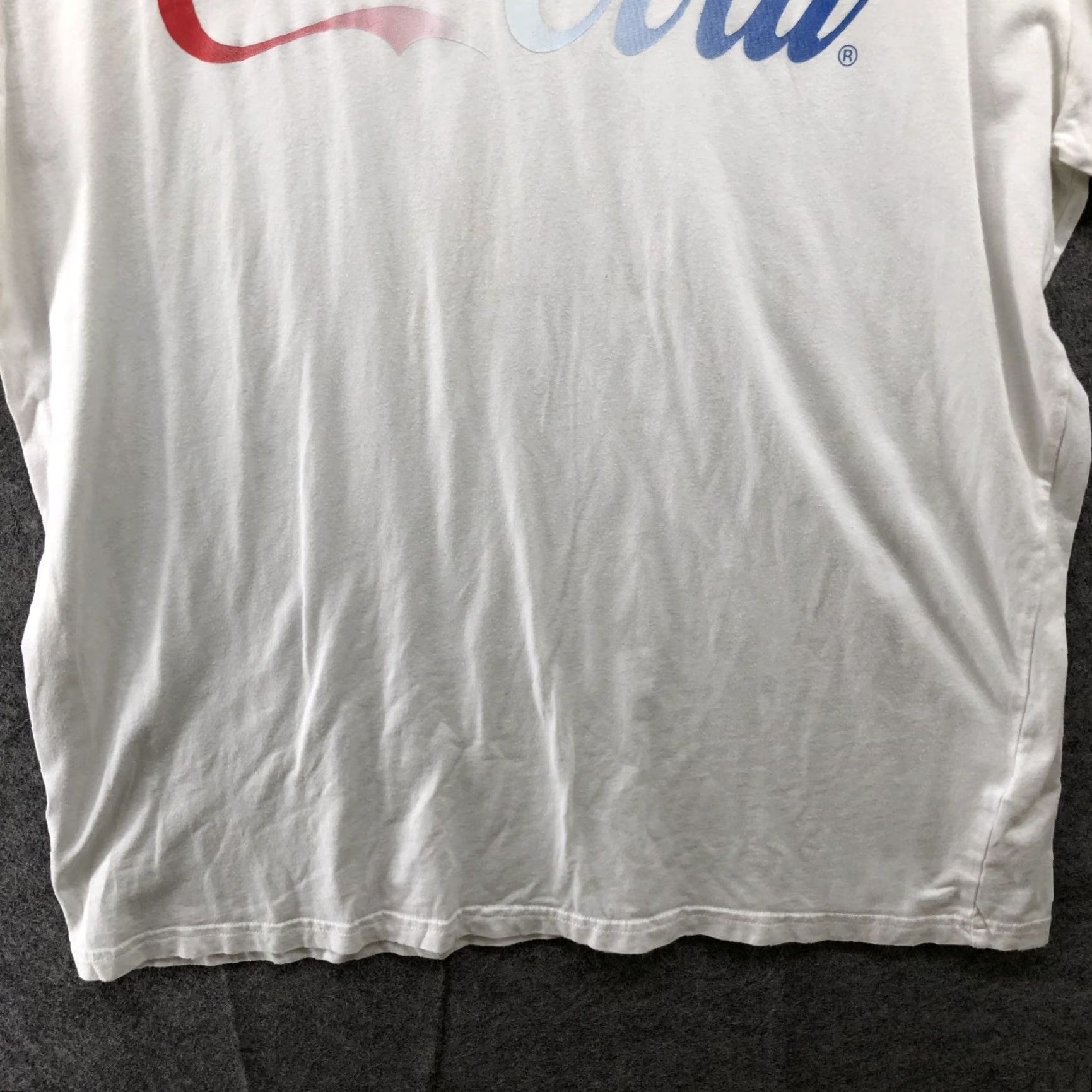 Pacsun Pacsun Coca Cola Graphic T Shirt Mens XL White Short Sleeve Crewneck Cotton Logo Print Regular Fit Size US XL / EU 56 / 4 - 4 Thumbnail