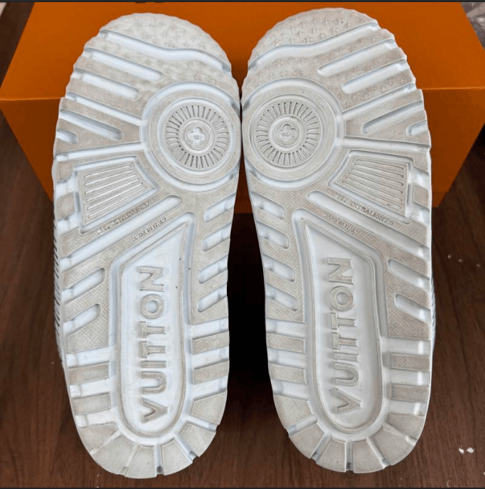 Louis Vuitton Louis Vuitton low-top sneakers Size US 6 / EU 39 - 4 Thumbnail