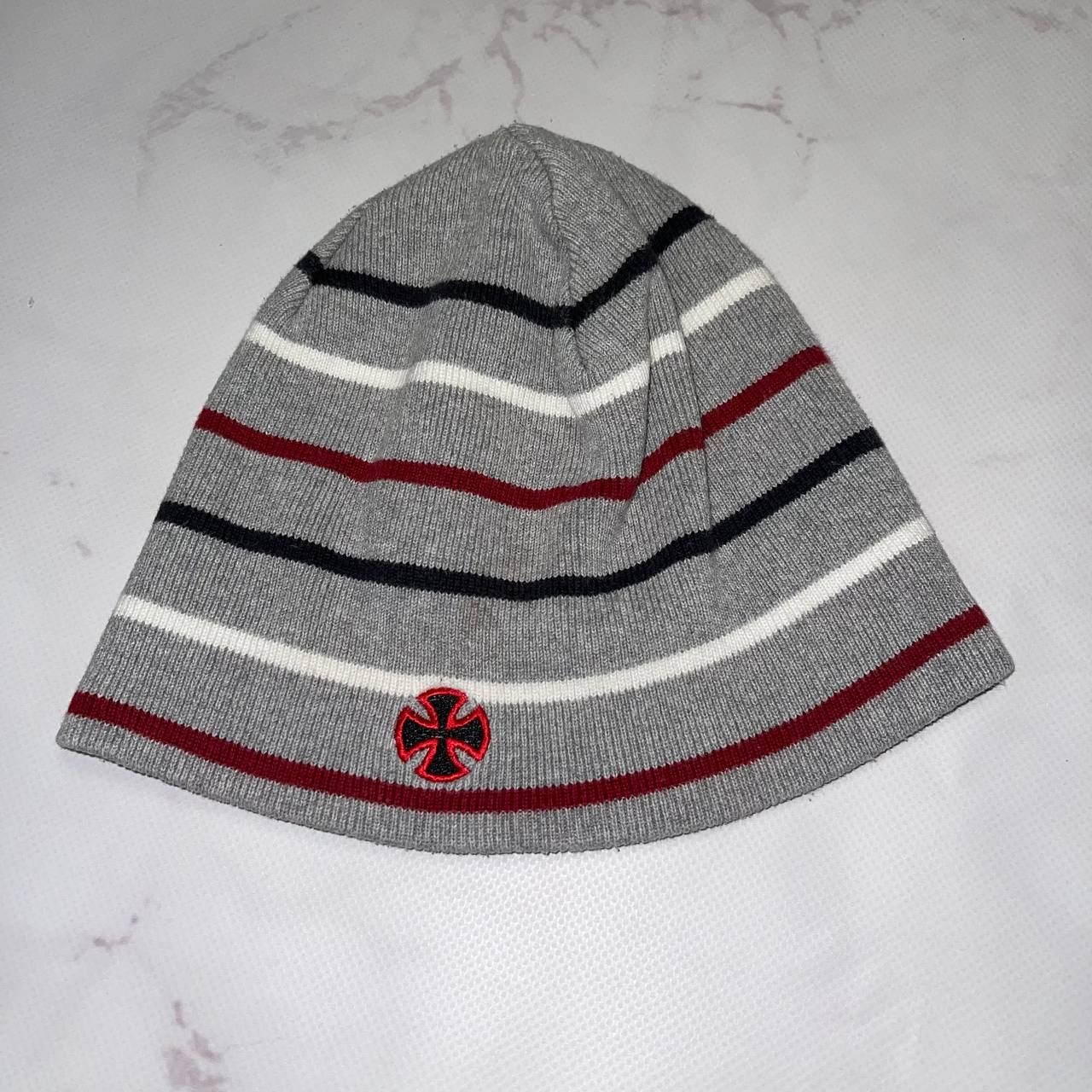Independent Truck Co. Vintage Independent Truck Y2K skateboarding Beanie Size ONE SIZE - 2 Thumbnail