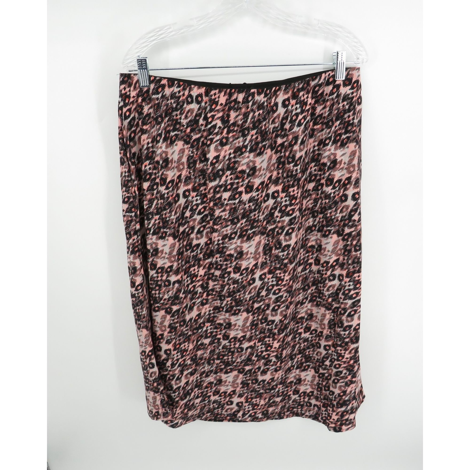 Sanctuary Sanctuary Women's Leopard Print Midi Skirt 1X Elastic Waist Size 34" / US 12 / IT 48 - 1 Thumbnail