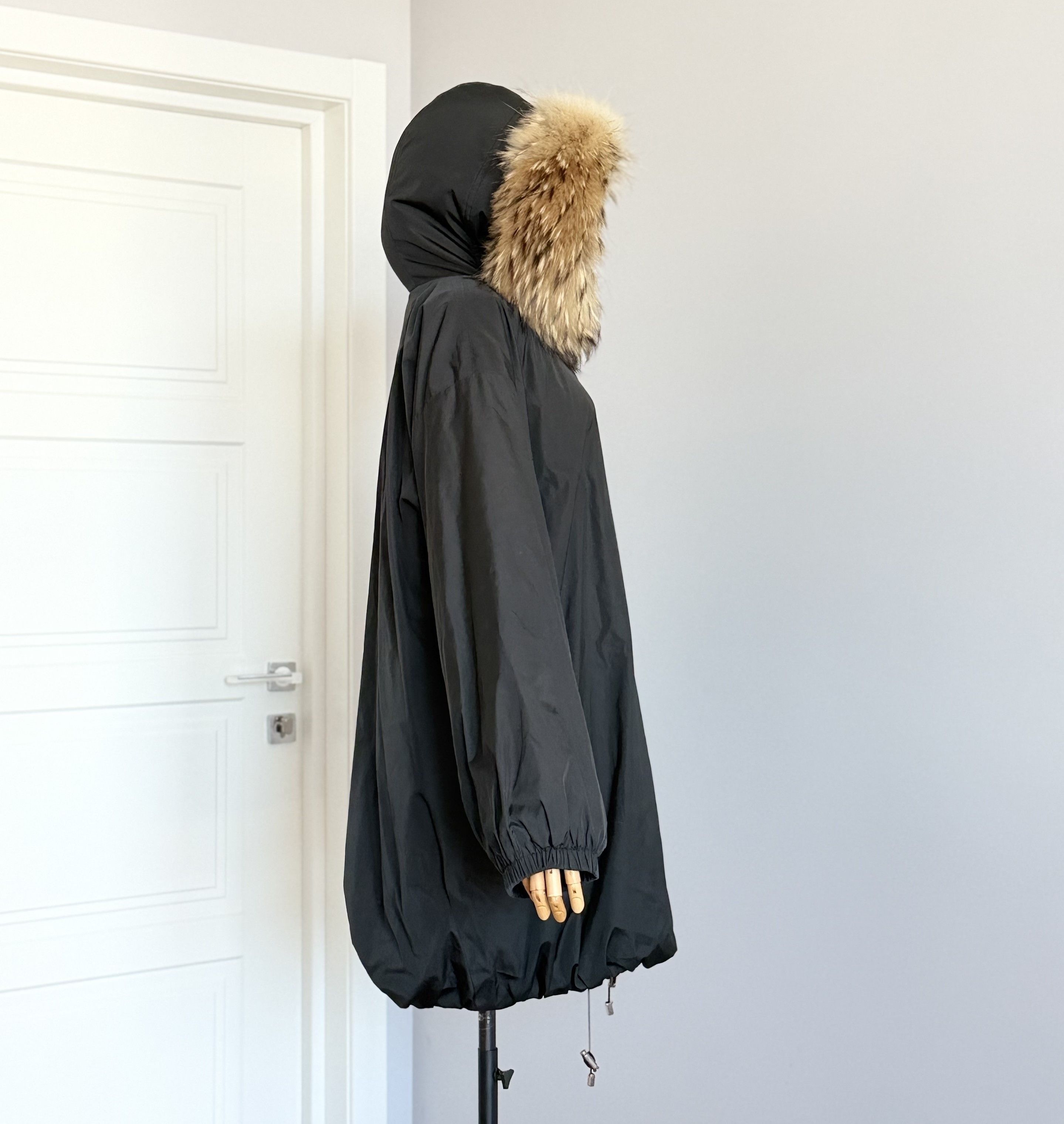Burberry BURBERRY London Hooded Jacket With Removable Fur Black Size M / US 6-8 / IT 42-44 - 4 Thumbnail