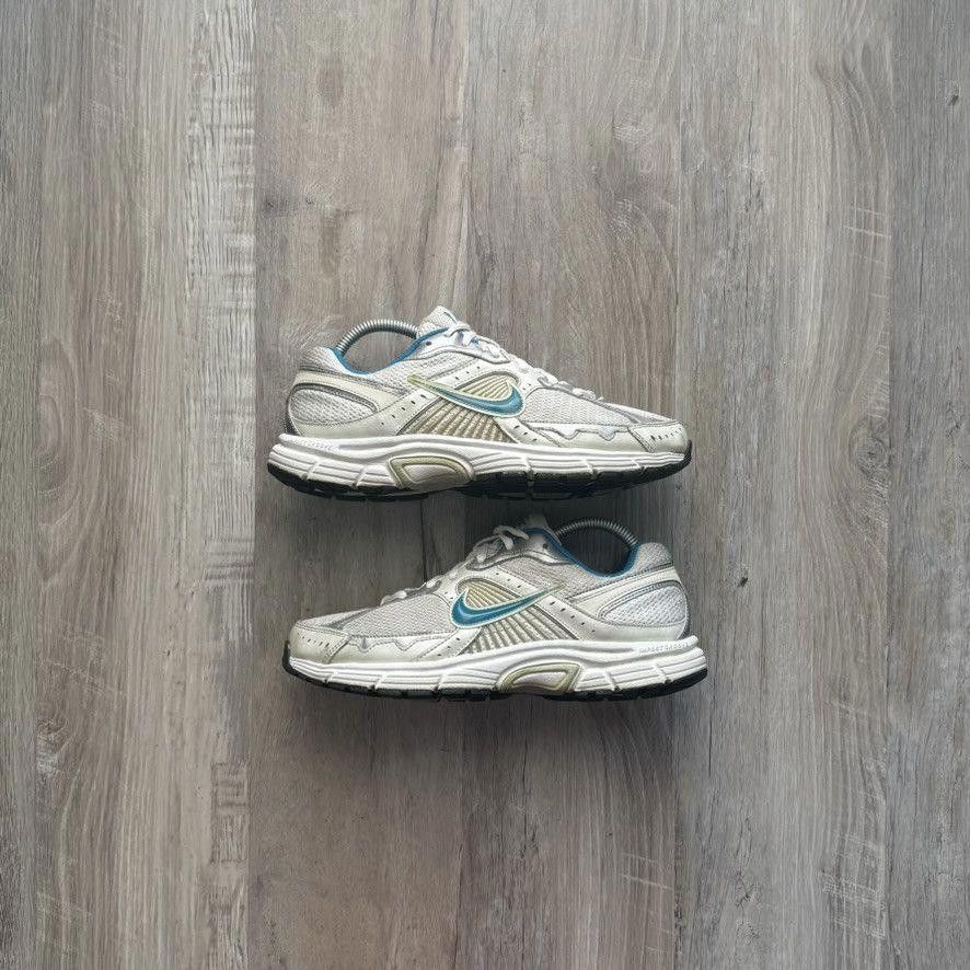 Nike NIKE •• WMNS Dart 7 "White/Blue" (8.5M) Size US 8.5 / EU 41-42 - 1 Thumbnail