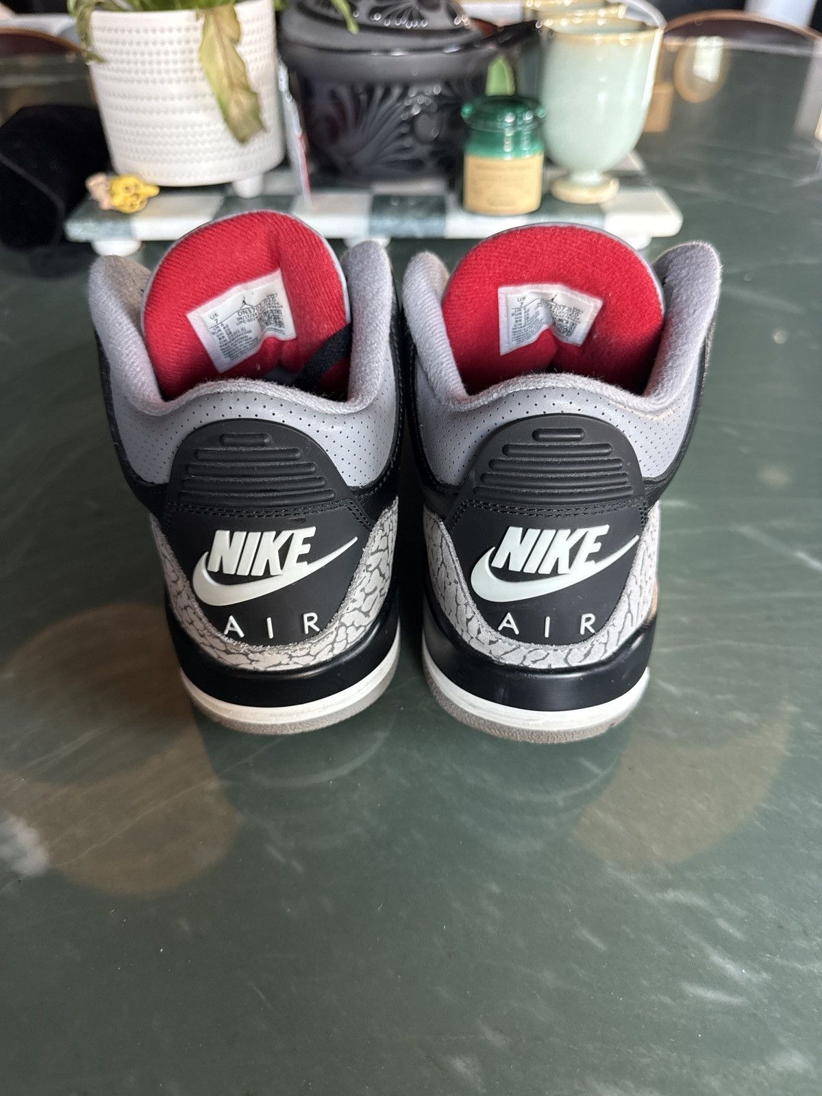 Jordan Brand 2024 Air Jordan Black Cement 3 Size US 7 / EU 40 - 2 Thumbnail