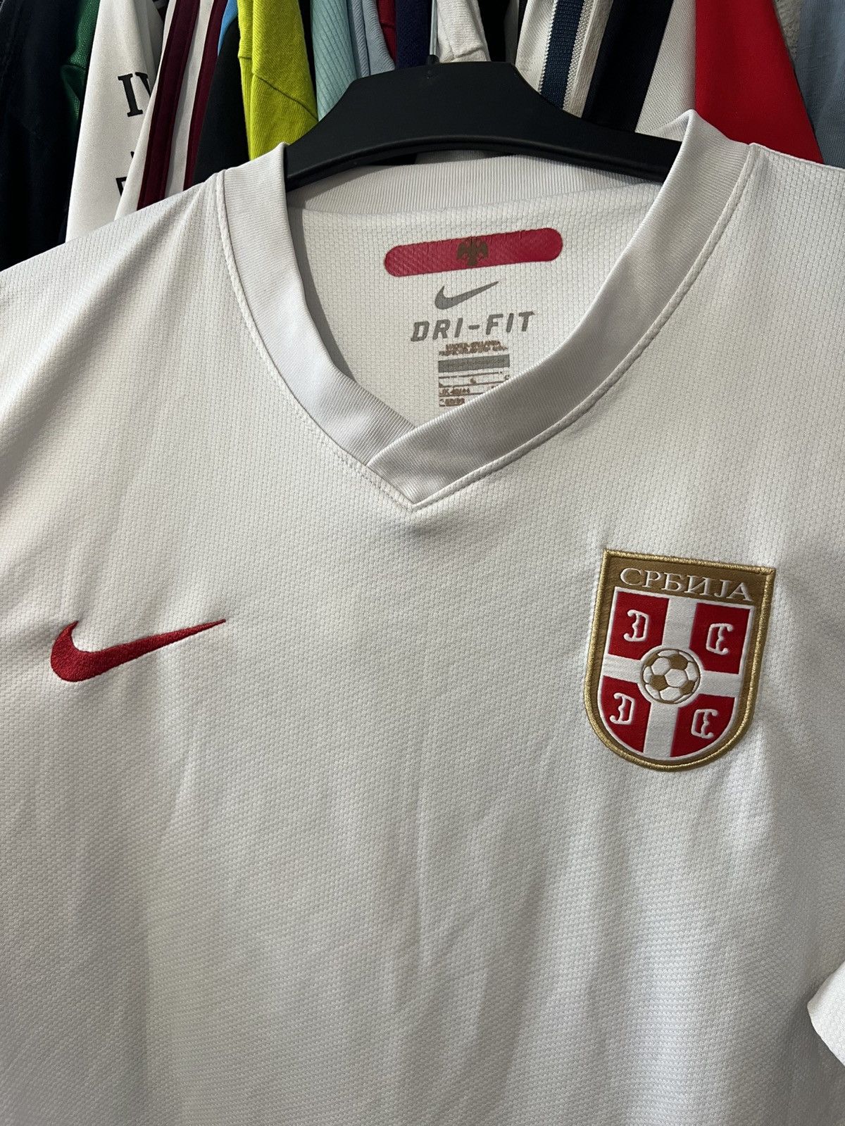 Vintage 2010/2011 NIKE SERBIA HOME FOOTBALL SHIRT SIZE L SOCCER Size US L / EU 52-54 / 3 - 5 Thumbnail