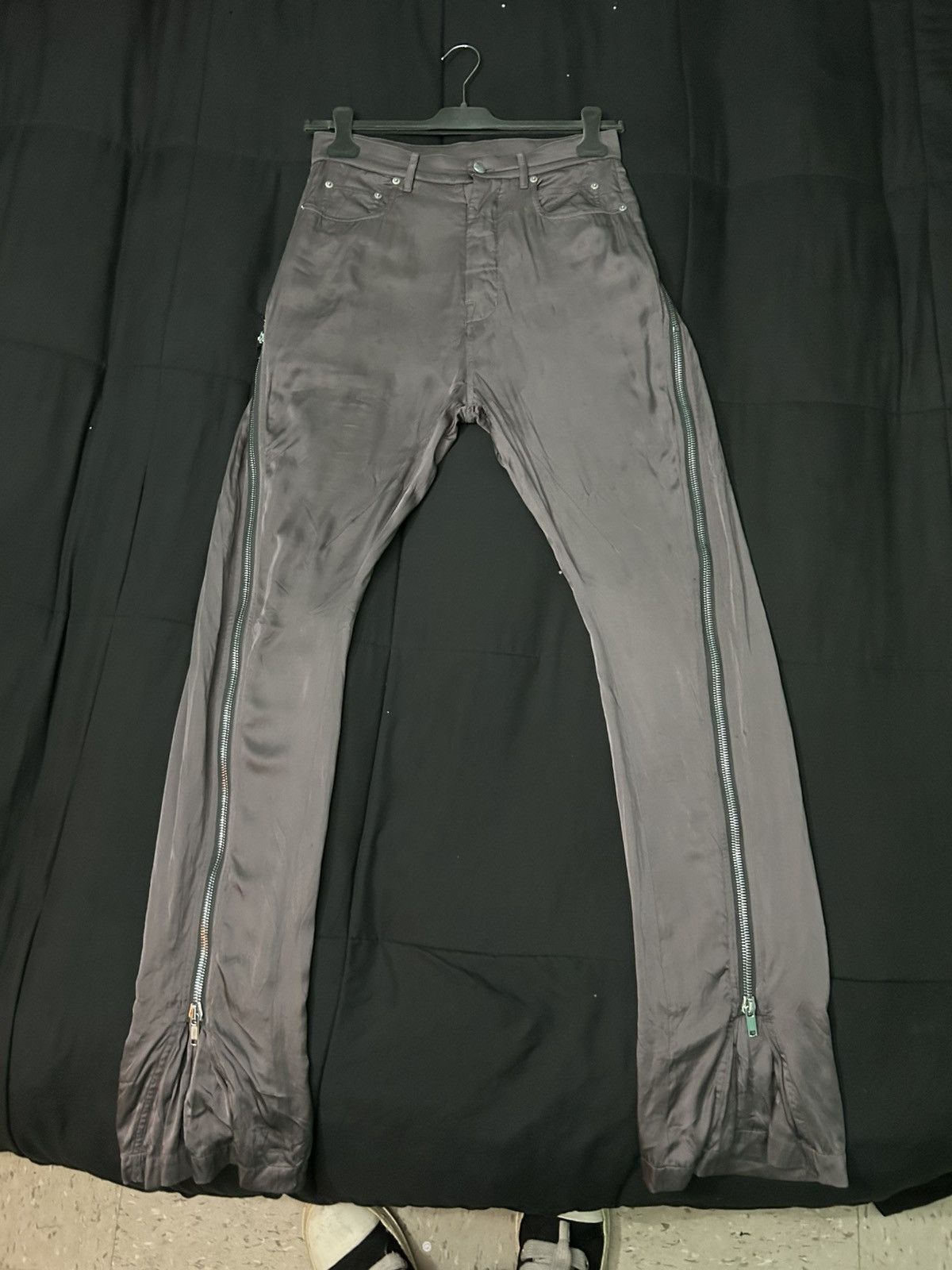 Rick Owens Rick Owens Silk Dust Banana Cut Size US 29 - 1 Thumbnail