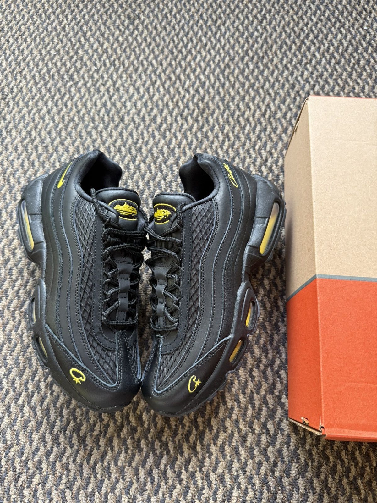 Corteiz × Nike Nike Air Max 95 Corteiz Honey Black Size US 8 / EU 41 - 1 Thumbnail