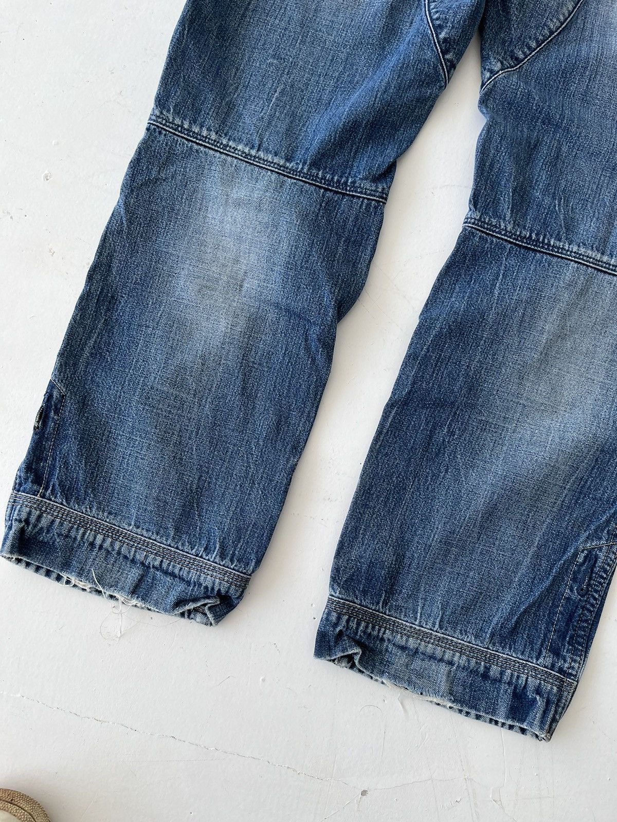 G-Star × Pharrell Vintage G Star Raw distressed trashed washed denim jeans y2k Size US 29 - 11 Thumbnail