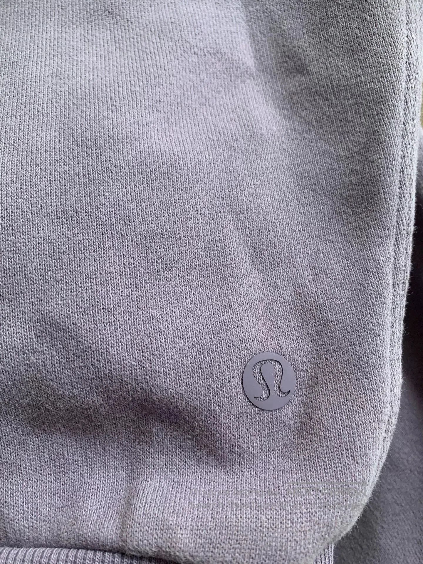 Lululemon lululemon men's fleece sweatshirt in purple. Size US L / EU 52-54 / 3 - 2 Thumbnail