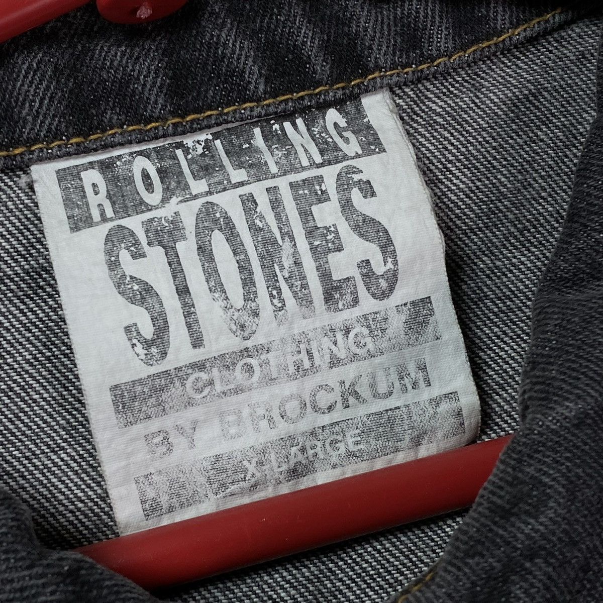 The Rolling Stones Rolling Stones Denim Jacket Vintage 90s Brockum Size US XL / EU 56 / 4 - 11 Thumbnail