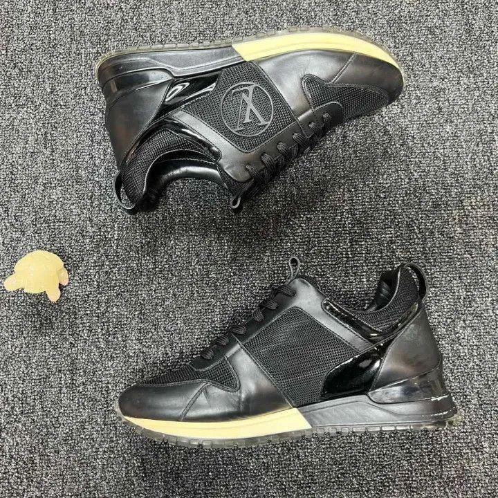 Louis Vuitton Louis Vuitton Casual Versatile Sneakers in Black -2508 Size US 6.5 / EU 39-40 - 6 Thumbnail