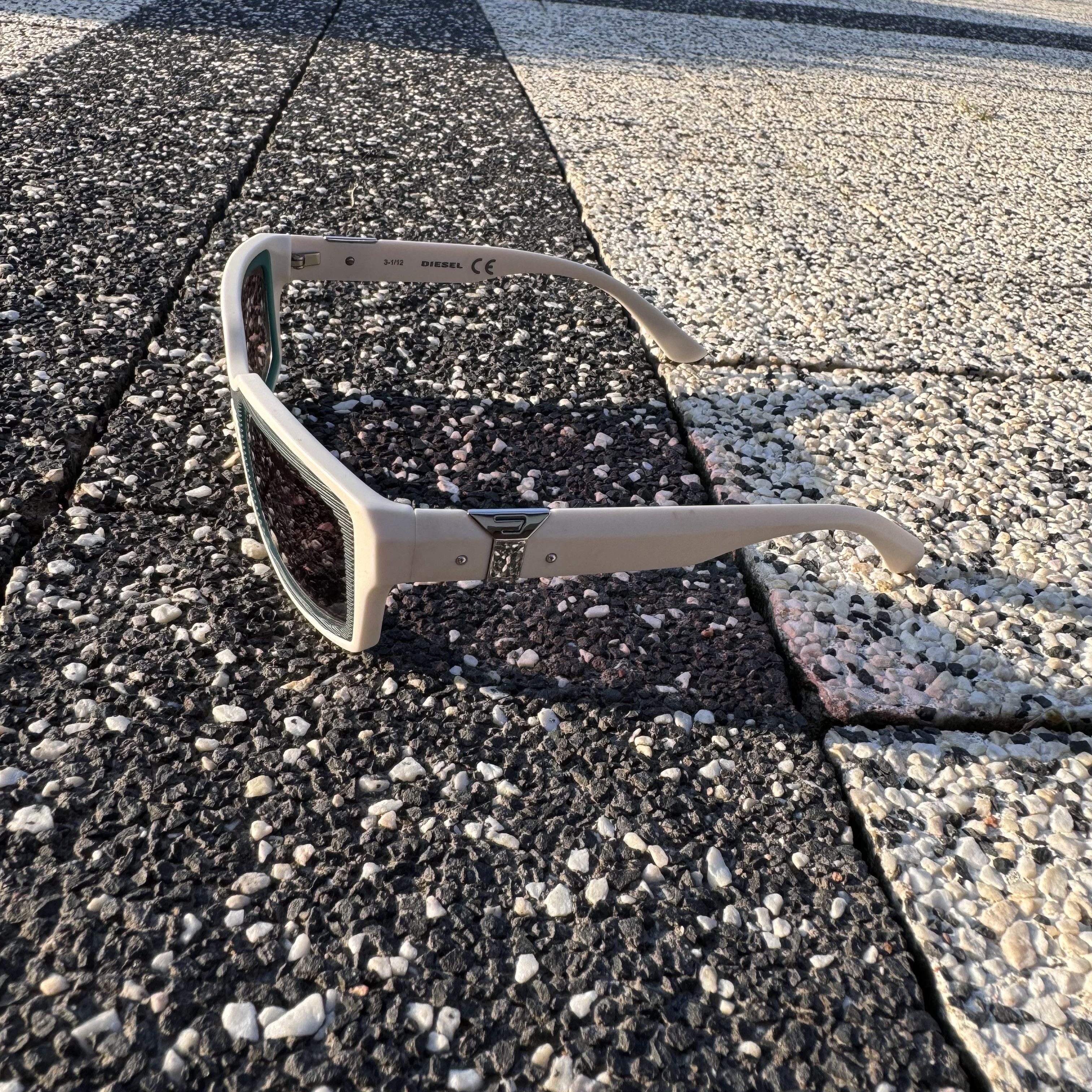 Diesel × Vintage DIESEL VINTAGE SUN GLASSES DL0033 Size ONE SIZE - 7 Thumbnail