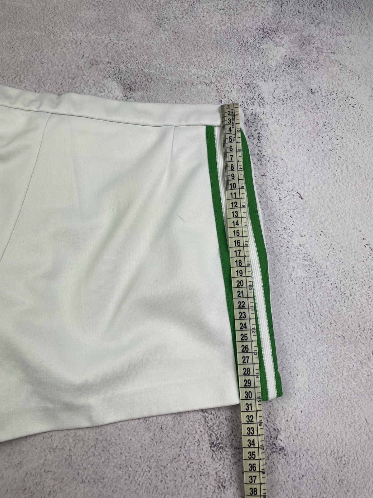 Adidas Vintage Adidas White Shorts S-M Trefoil Logo Stripes Retro Size US 32 / EU 48 - 13 Thumbnail