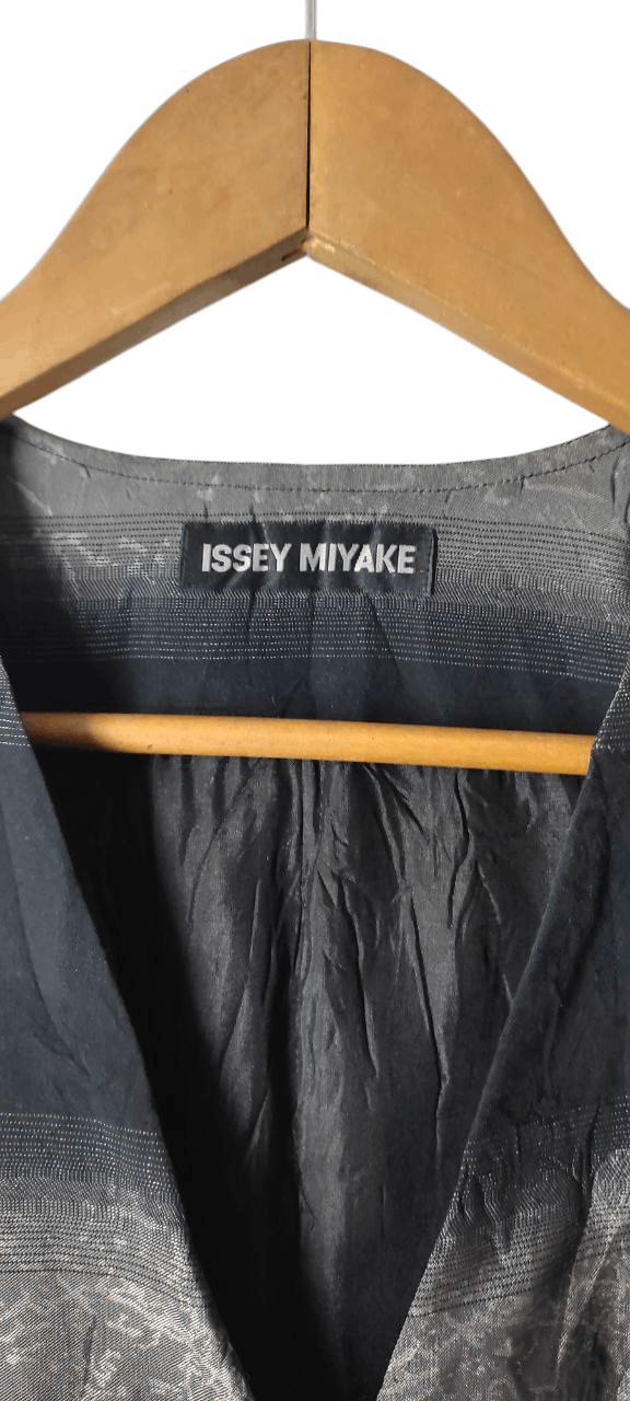 Issey Miyake ISSEY MIYAKE DOUBLE POCKET SLEVELESS DESIGNER JACKET Size US M / EU 48-50 / 2 - 13 Thumbnail