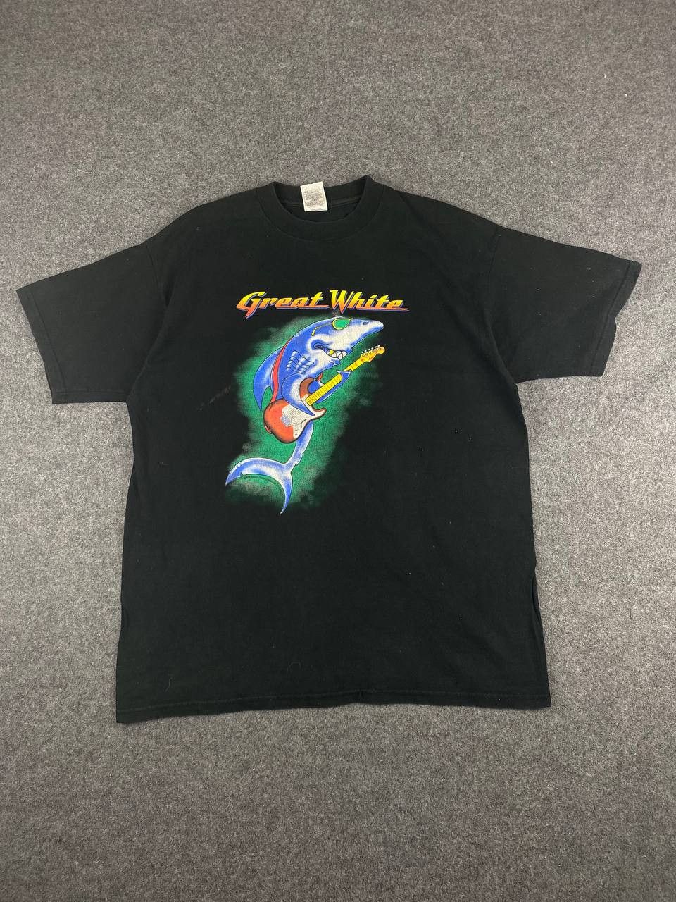 Band Tees vintage 1999 great white band tees nice design Size US XL / EU 56 / 4 - 1 Thumbnail