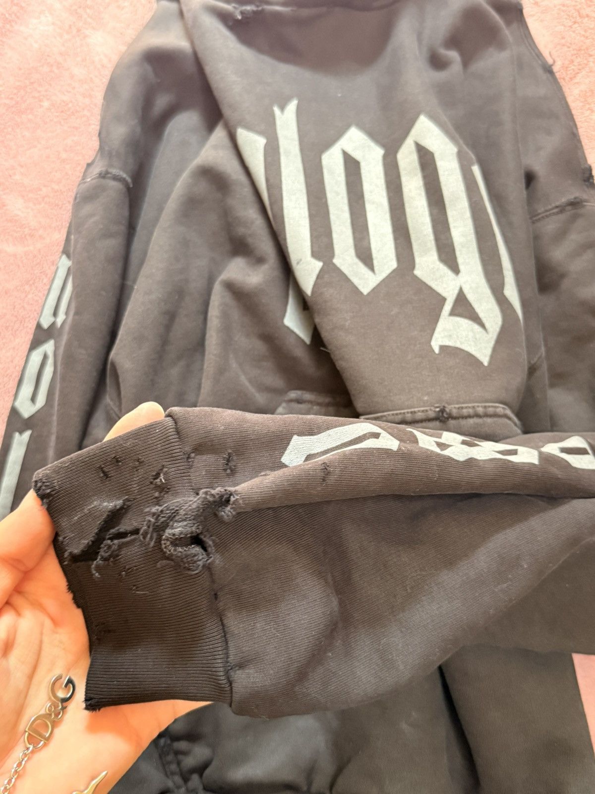Balenciaga New Balenciaga Nologo Hoodie Fall24’ Size US L / EU 52-54 / 3 - 10 Thumbnail