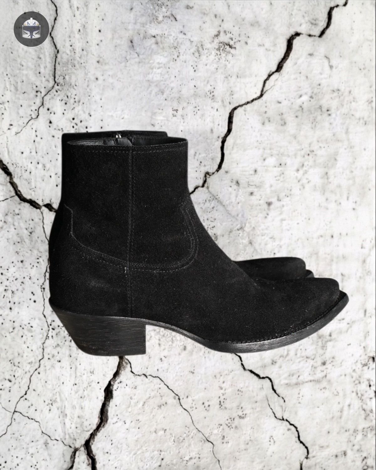 Saint Laurent Paris Saint Laurent Lukas Black Suede Ankle Boots 40 Size US 9 / EU 42 - 1 Thumbnail