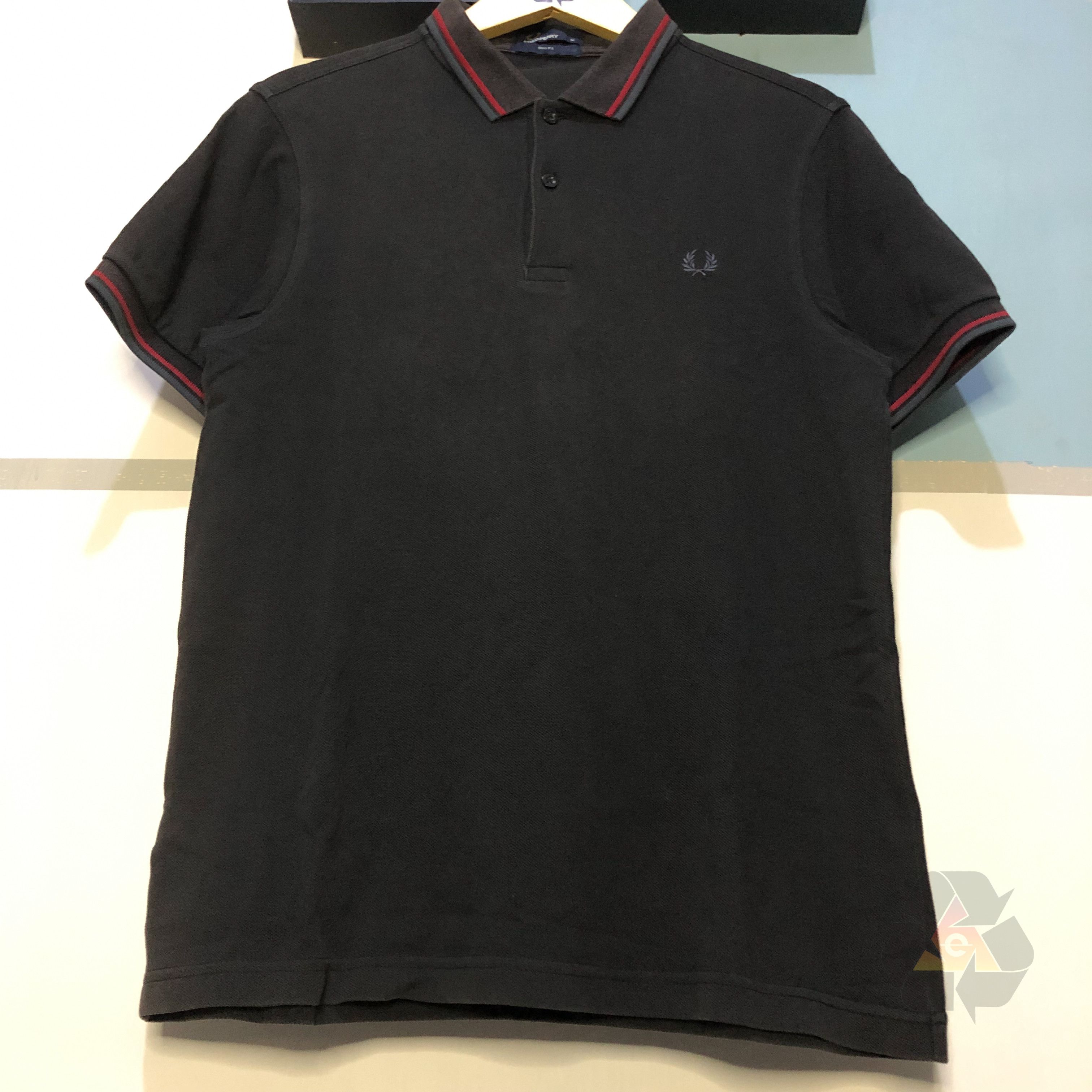 Fred Perry × Vintage Fred Perry Polo Shirt Black On Black Y2K Size US M / EU 48-50 / 2 - 4 Thumbnail
