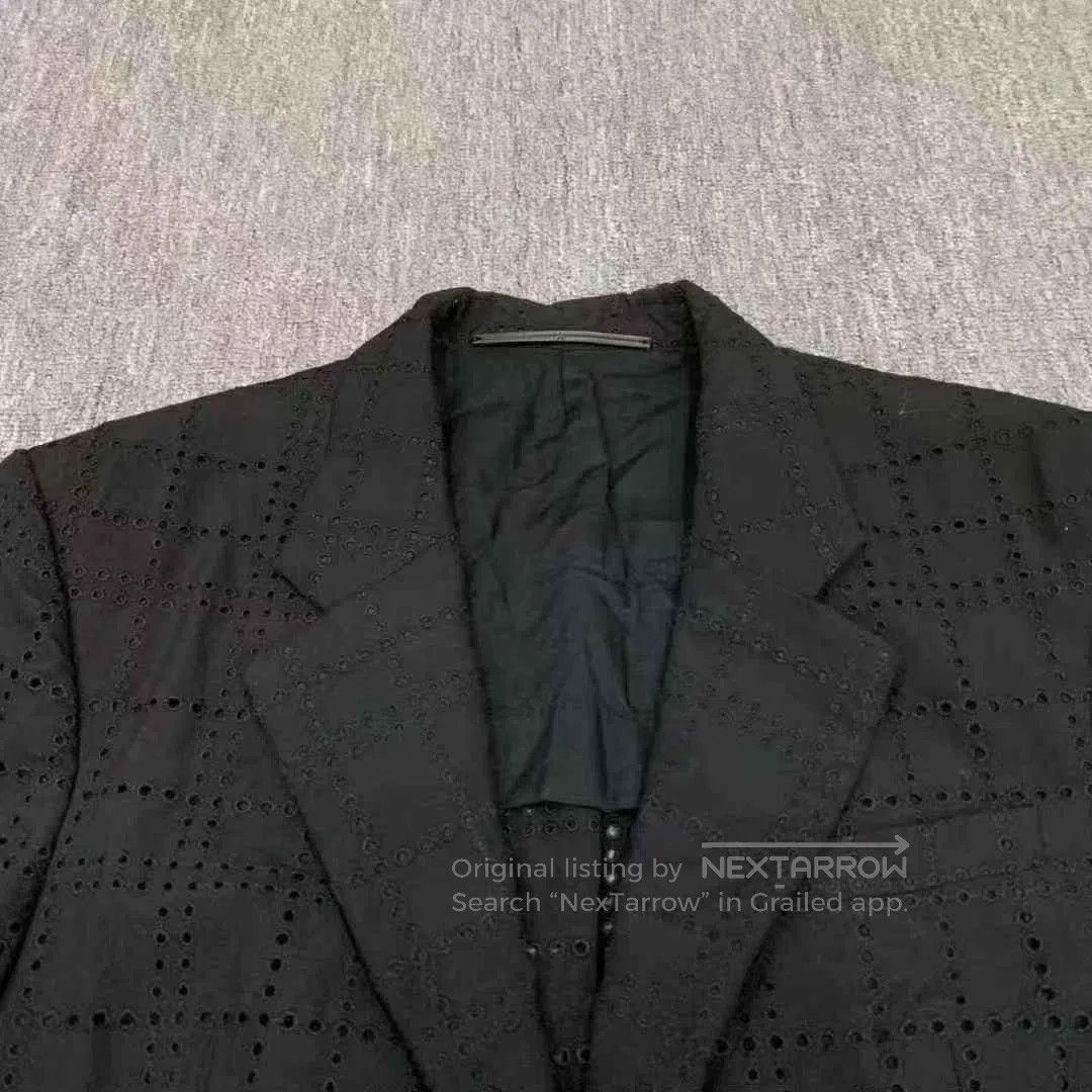 Givenchy Givenchy Black Cutout Wool Blazer. Size US M / EU 48-50 / 2 - 4 Thumbnail