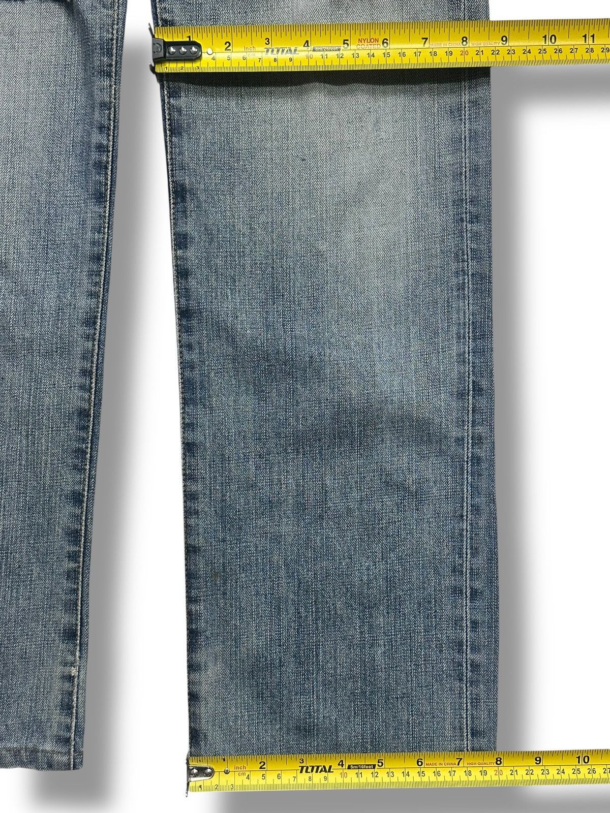 Edwin Edwin 503 Straight Cut Vintage Distressed look with Bluewash Size US 30 / EU 46 - 19 Thumbnail