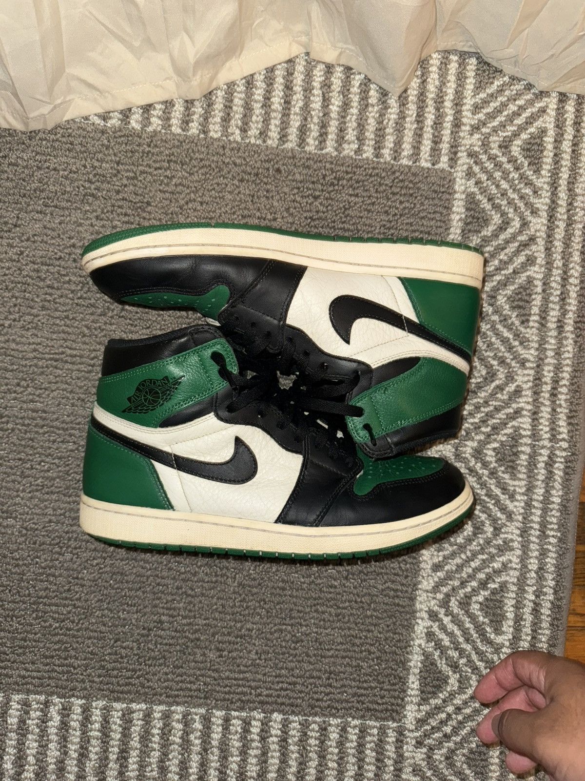 Jordan Brand Air Jordan 1s “Pine Green 1.0” Size US 11.5 / EU 44-45 - 1 Thumbnail