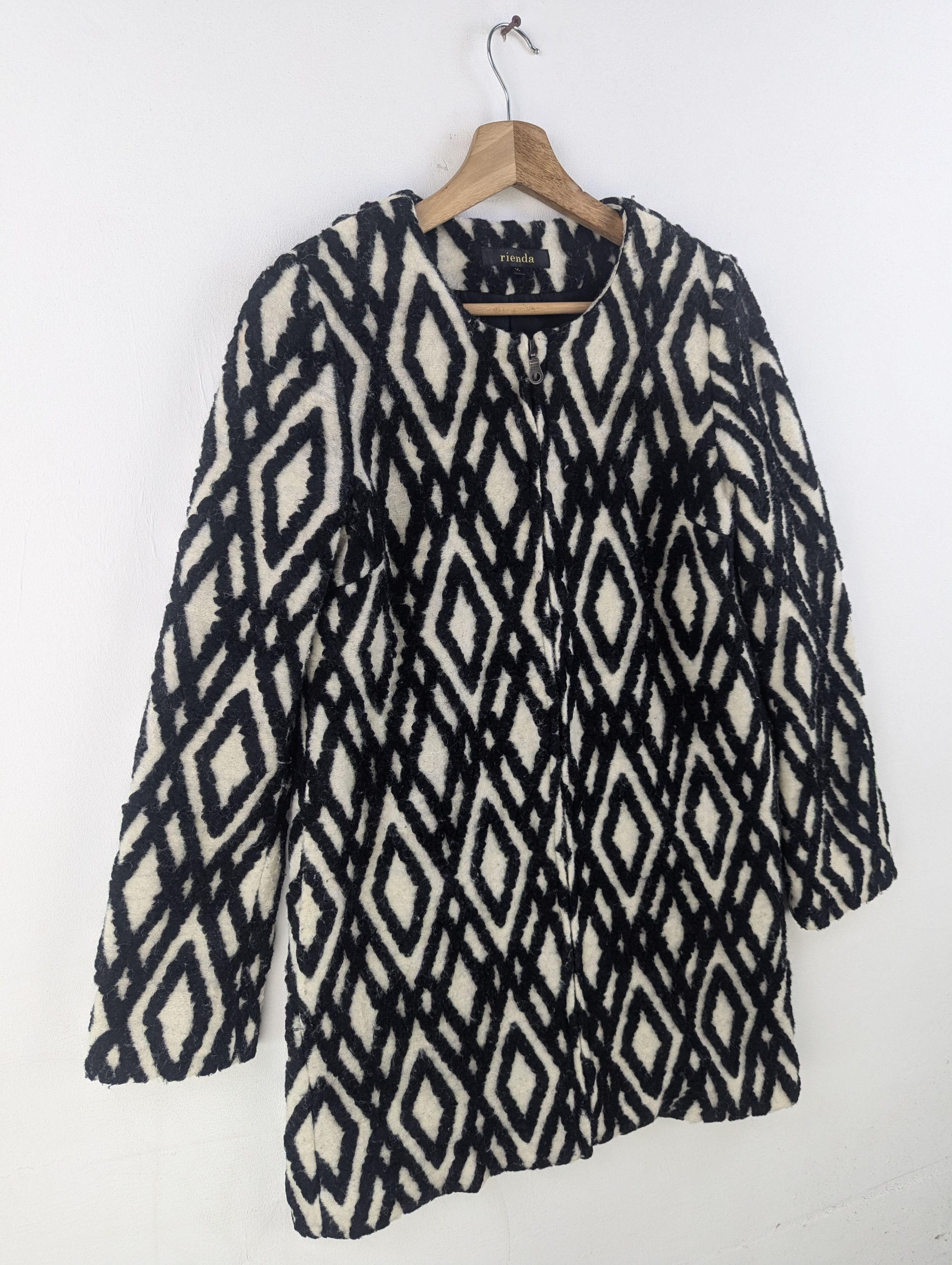 Japanese Brand × Vintage Vintage Japanese Brand Cardigan Long Jacket Diamond Size M / US 6-8 / IT 42-44 - 3 Thumbnail