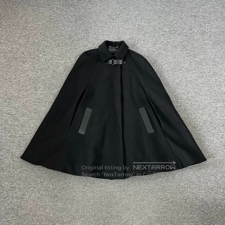 Versace Versace Main line leather wool cape Size L / US 10 / IT 46 - 1 Thumbnail