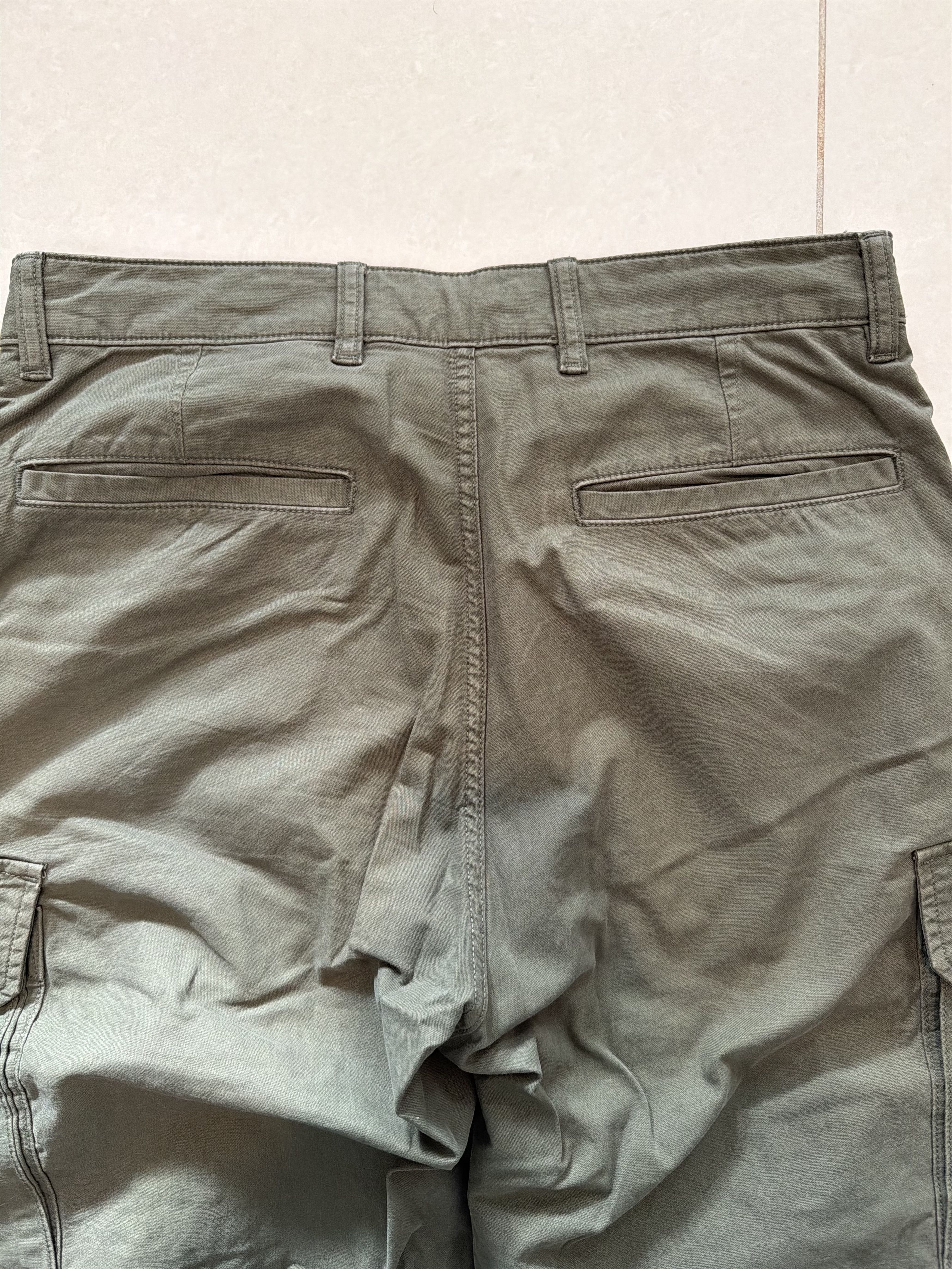Uniqlo Uniqlo Cargo Pants Size US 30 / EU 46 - 3 Thumbnail