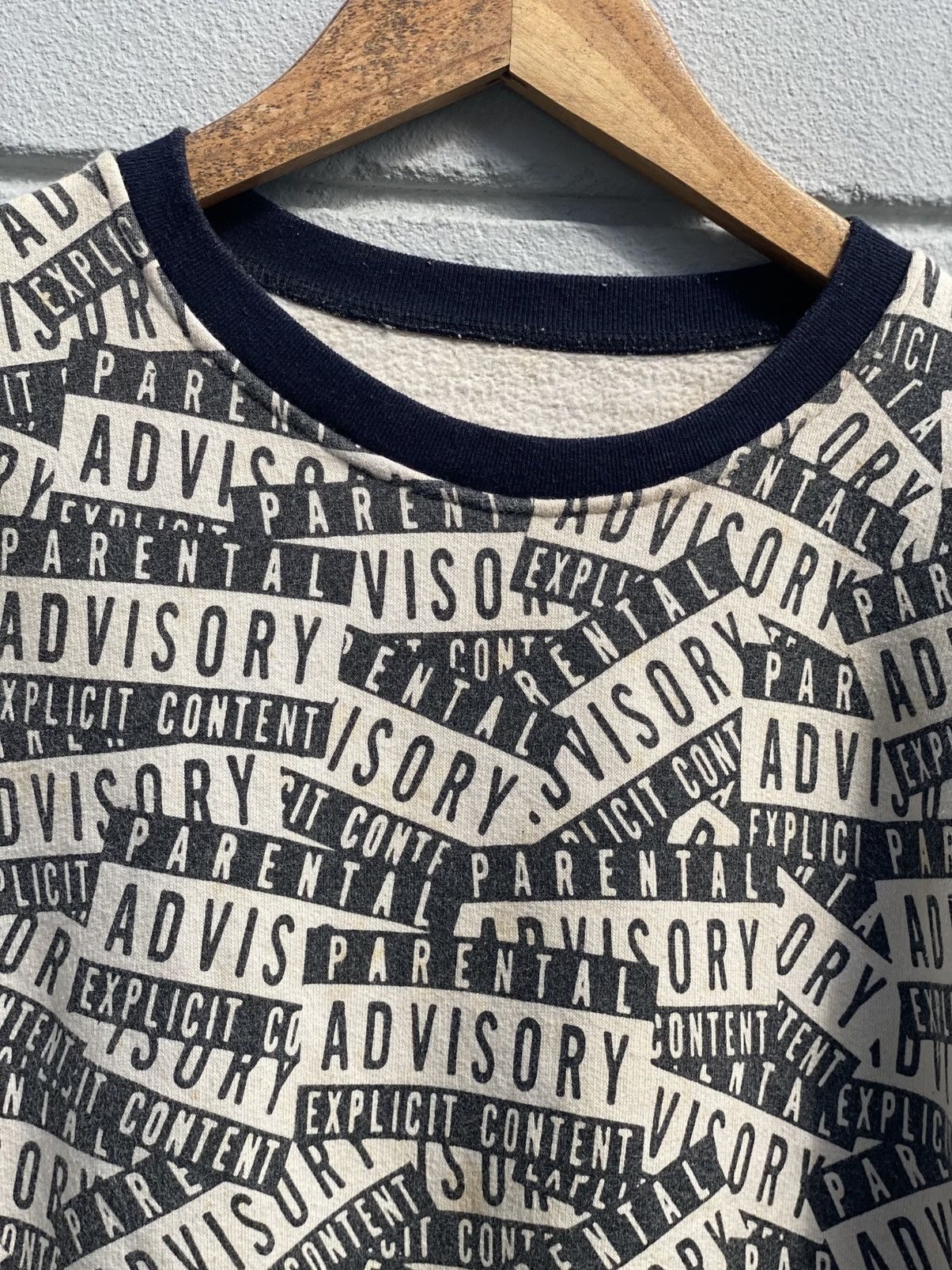 New York Yankees Vintage 80s Navy Blue White Graphic Size US M / EU 48-50 / 2 - 4 Thumbnail