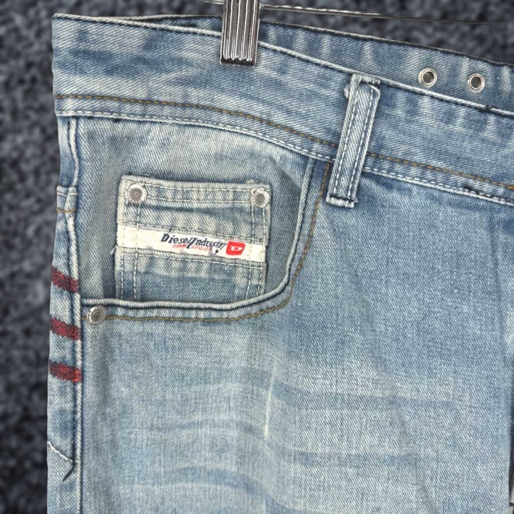 Diesel Diesel Industry Men Distressed Light Straight Leg Denim Jeans 36 Size US 36 / EU 52 - 1 Thumbnail