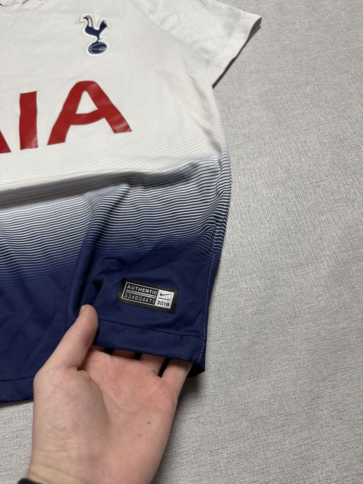 Nike Nike Tottenham home jersey Hotspur 2018/19 Size US S / EU 44-46 / 1 - 4 Thumbnail
