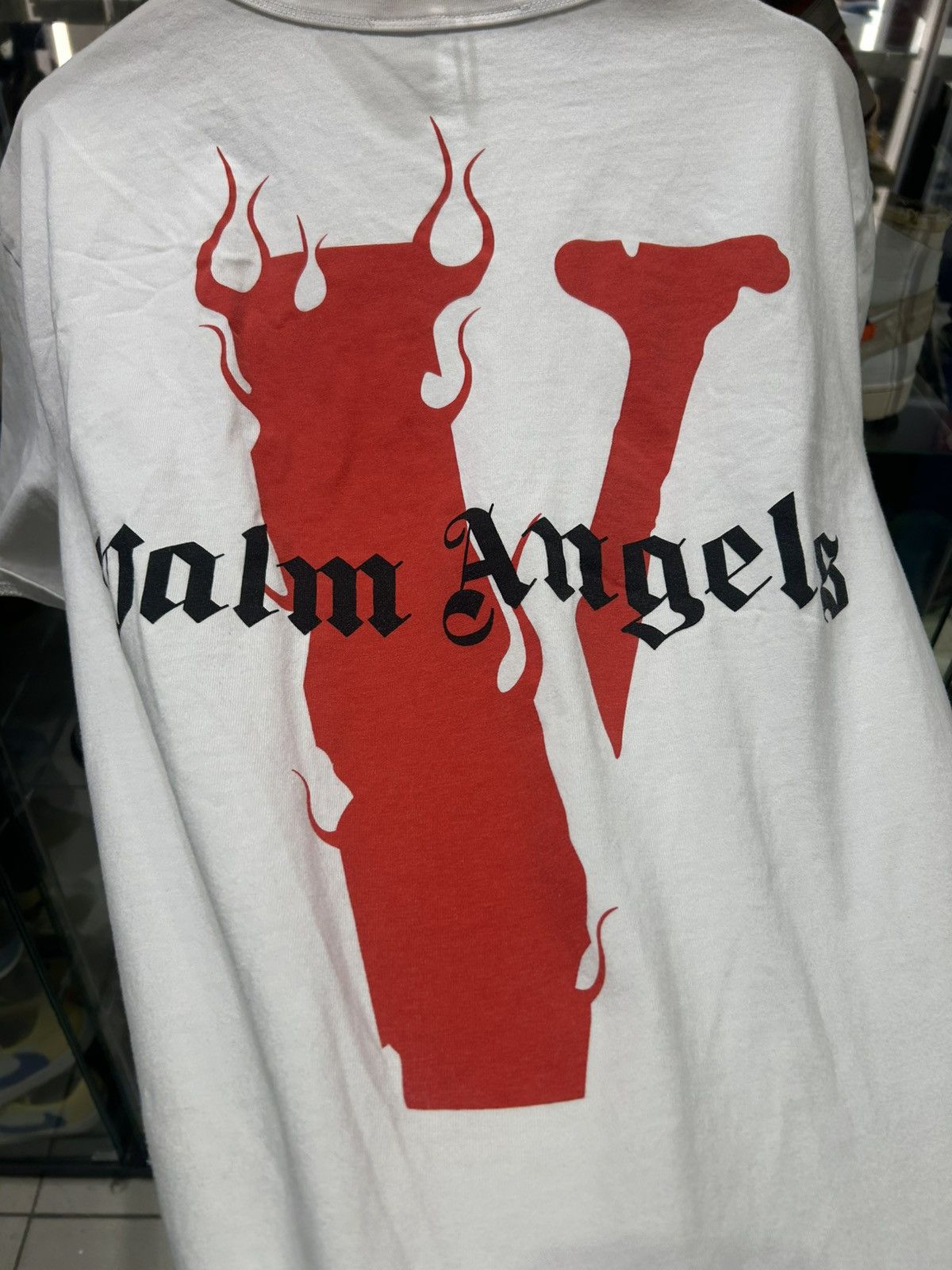 Palm Angels × Vlone VLONE X PALM ANGELS tee white Red Size US L / EU 52-54 / 3 - 4 Thumbnail