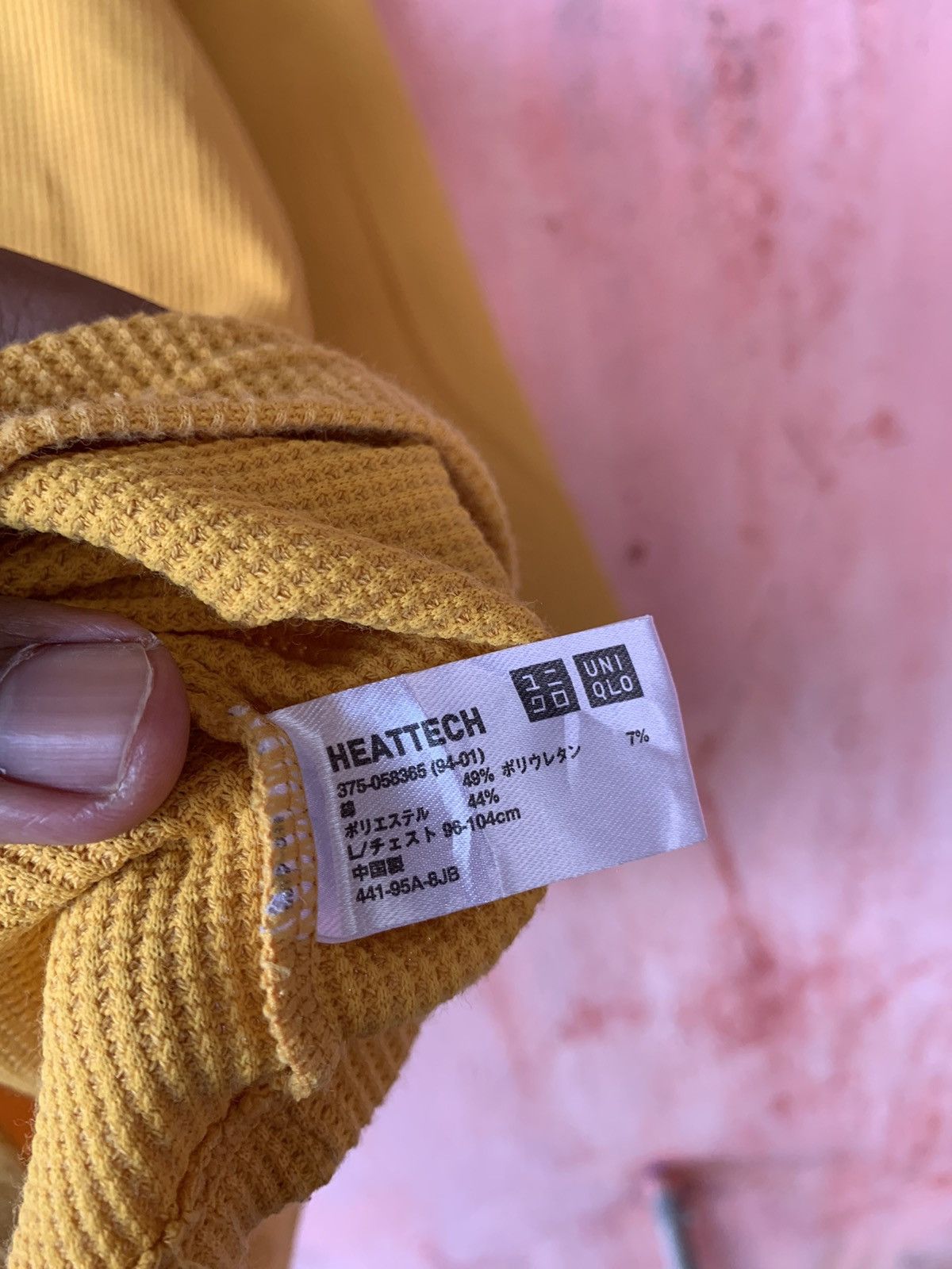 Japanese Brand × Uniqlo 🔥 Japanese Brand Uniqlo Heattech Waffle Longsleeves Tee Size US L / EU 52-54 / 3 - 6 Thumbnail