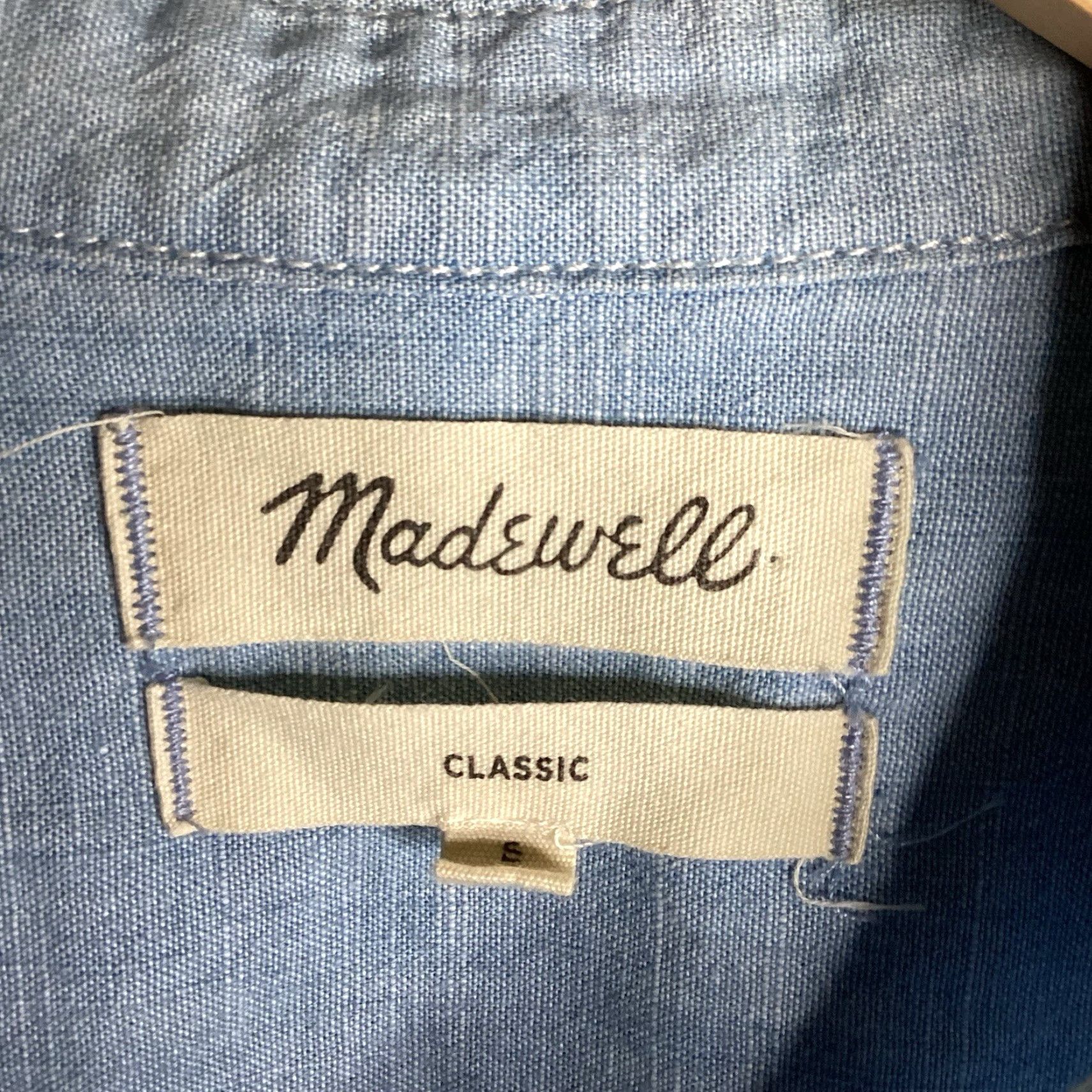Madewell Madewell Button-Up Denim Shirt Womens Small Blue Long Sleeve Collared Casual Size S / US 4 / IT 40 - 2 Thumbnail