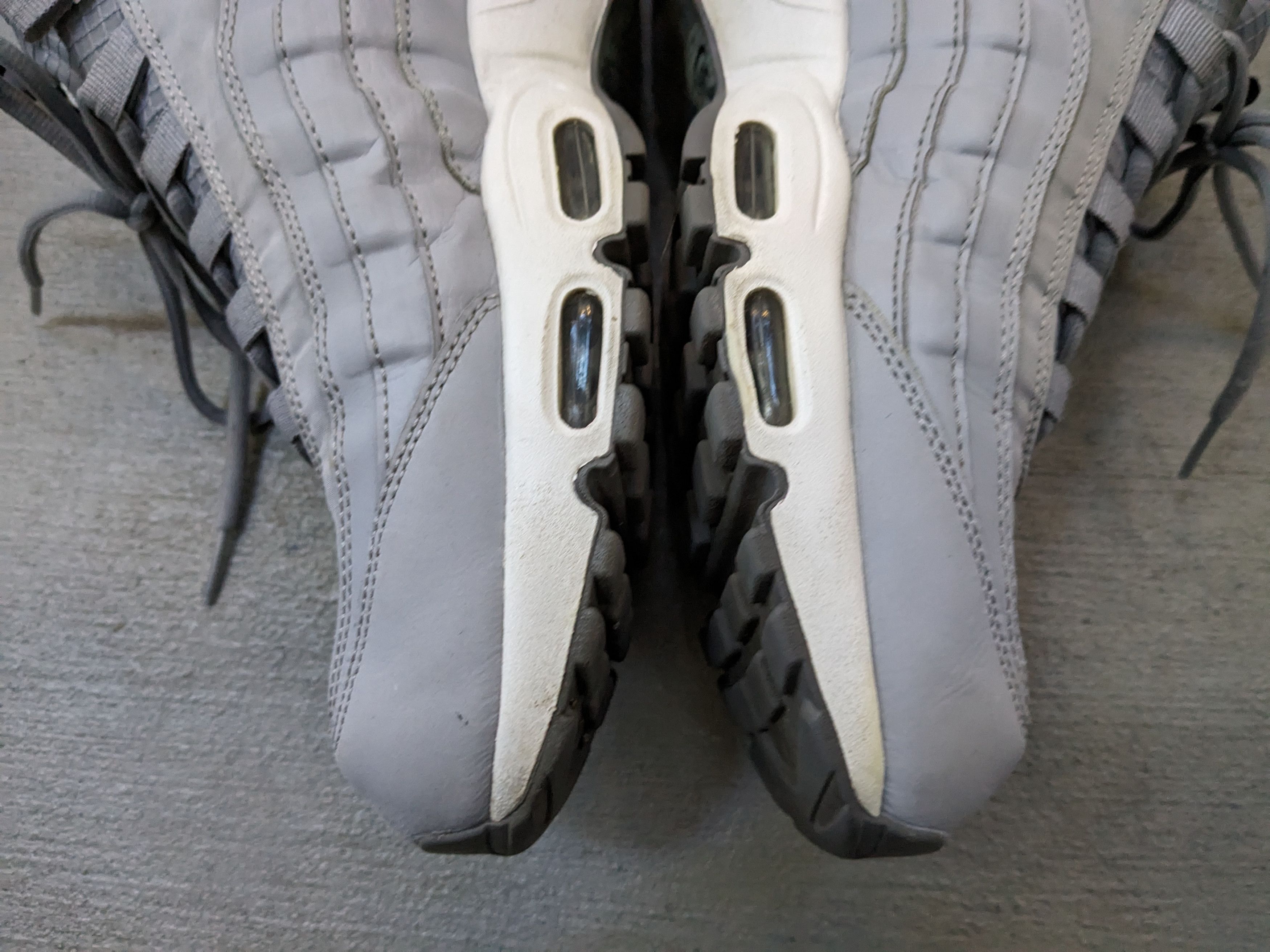 Nike Nike Air Max 95 SE Pull Tab Wolf Grey 11.5 AQ4129-001 Size US 11.5 / EU 44-45 - 7 Thumbnail