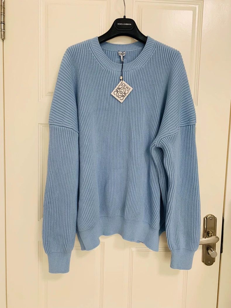 Loewe LOEWE A thick, fluffy sweater Size L / US 10 / IT 46 - 1 Thumbnail
