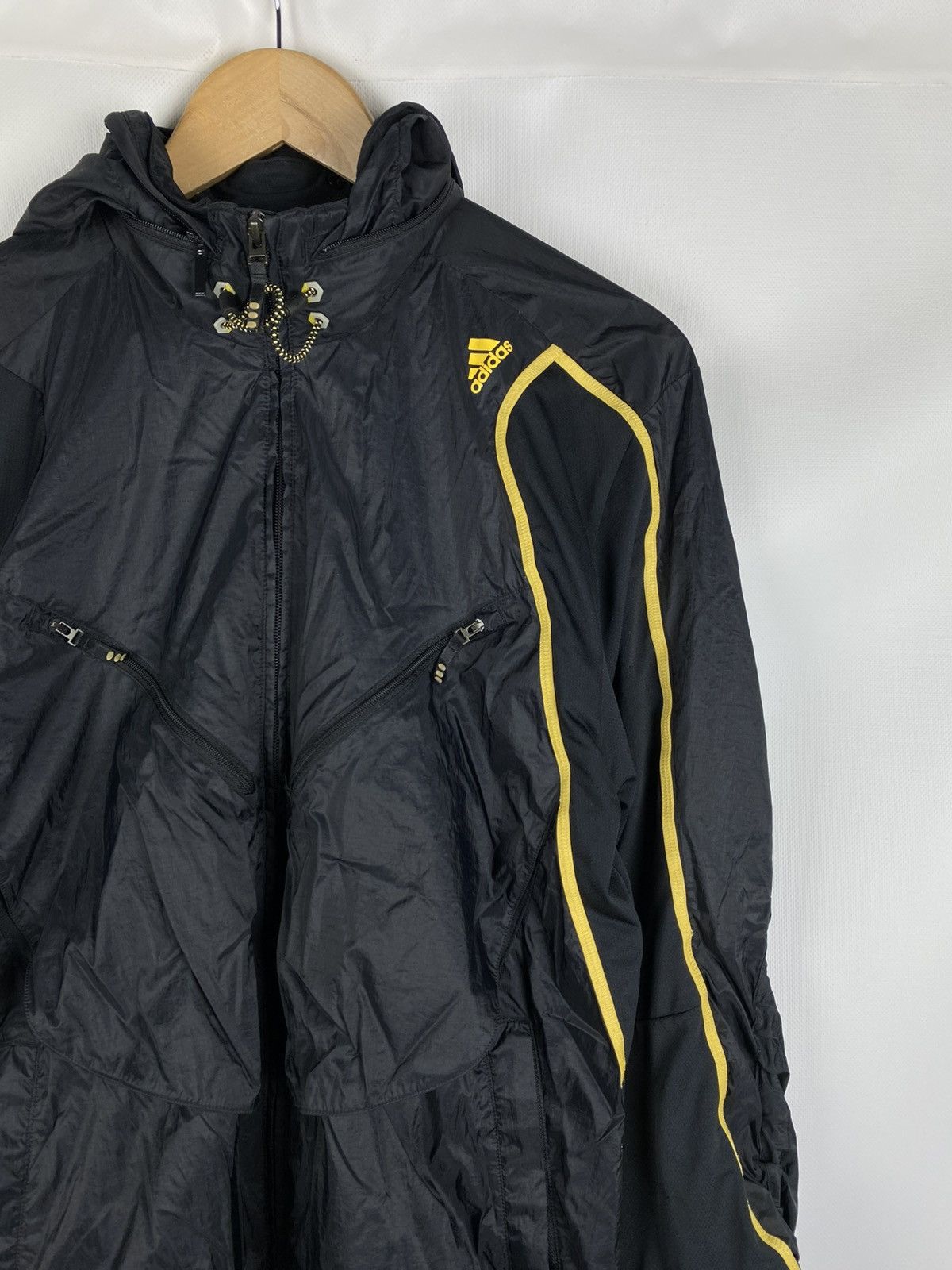 Adidas Adidas Running Vintage Japanese Hooded Windbreaker Jacket Size US M / EU 48-50 / 2 - 5 Thumbnail