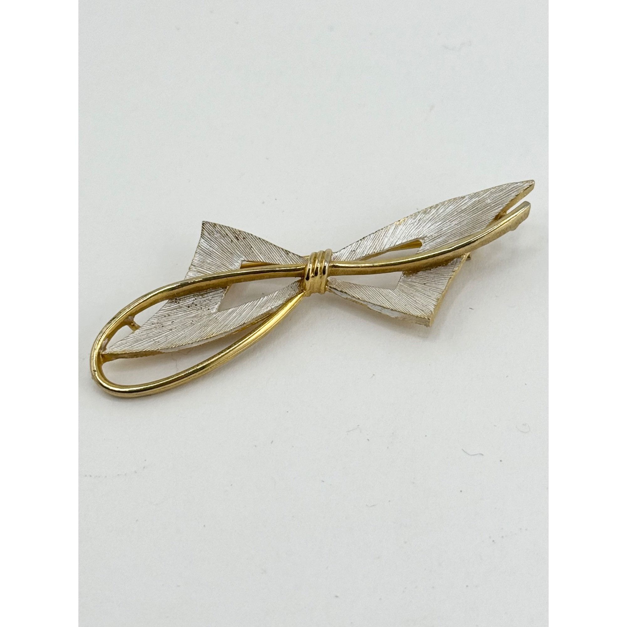 Vintage Vintage JJ Jonette Bow Brooch Pin Size ONE SIZE - 3 Thumbnail