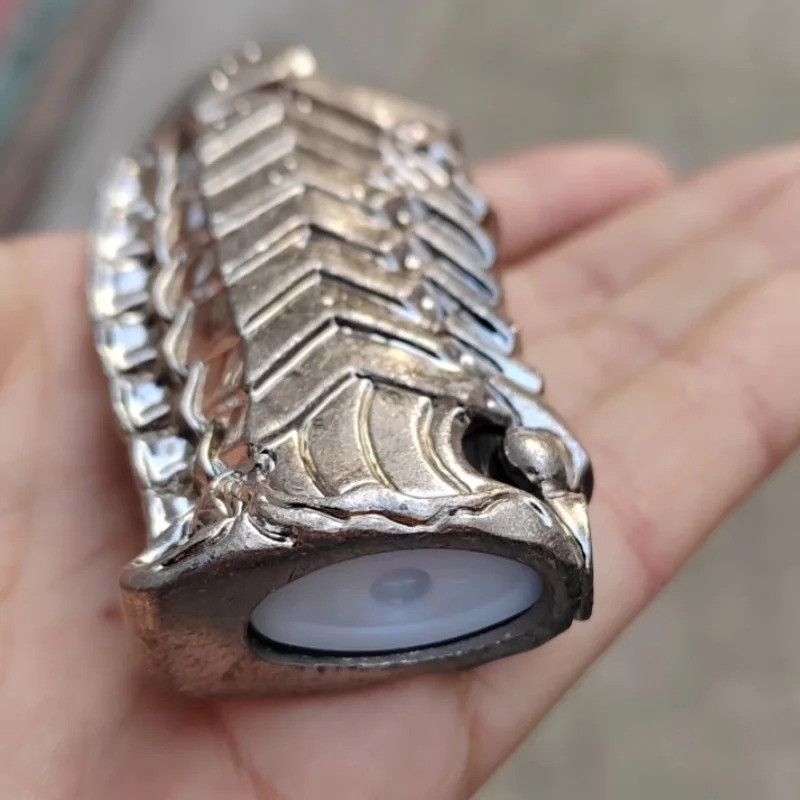 Other Retro Heavy Armor Metal Lighter Case Size ONE SIZE - 3 Thumbnail