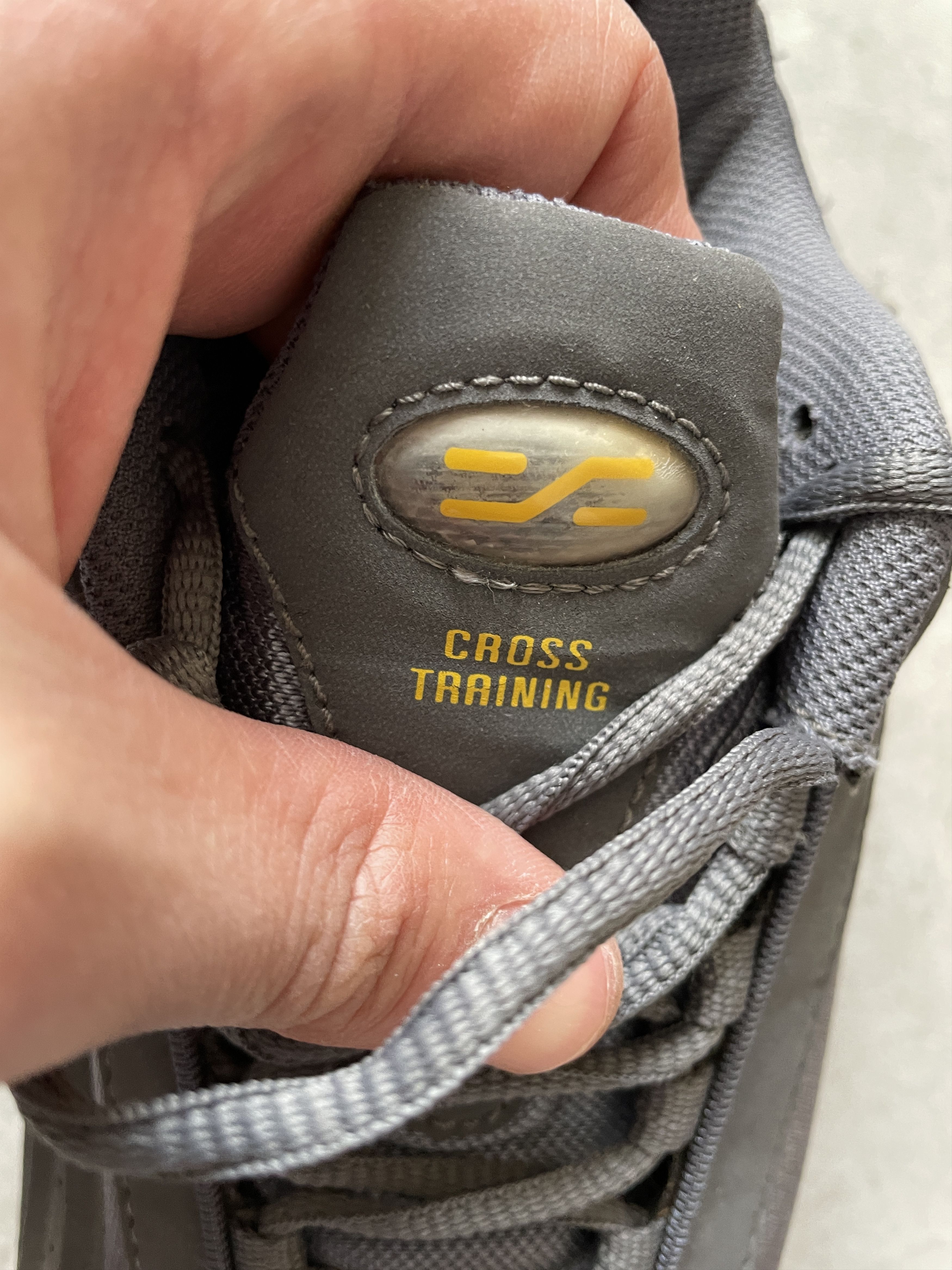 Nike × Vintage Y2K NIKE AIR GREY CROSS TRAINING SNEAKER Size US 9 / EU 42 - 5 Thumbnail