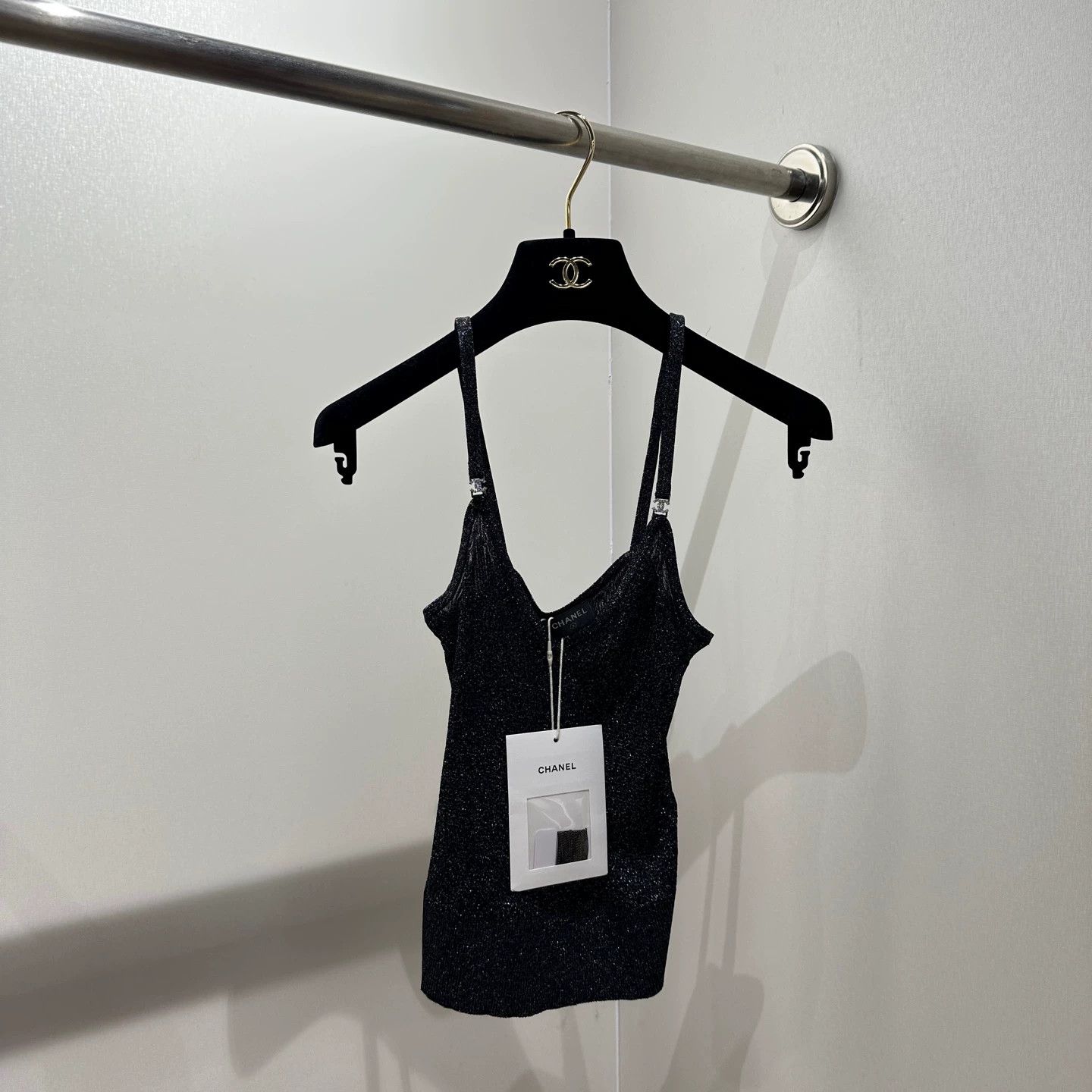 Chanel Chanel mar529 Logo Crystal Camisole 34 Size XS / US 0-2 / IT 36-38 - 1 Thumbnail