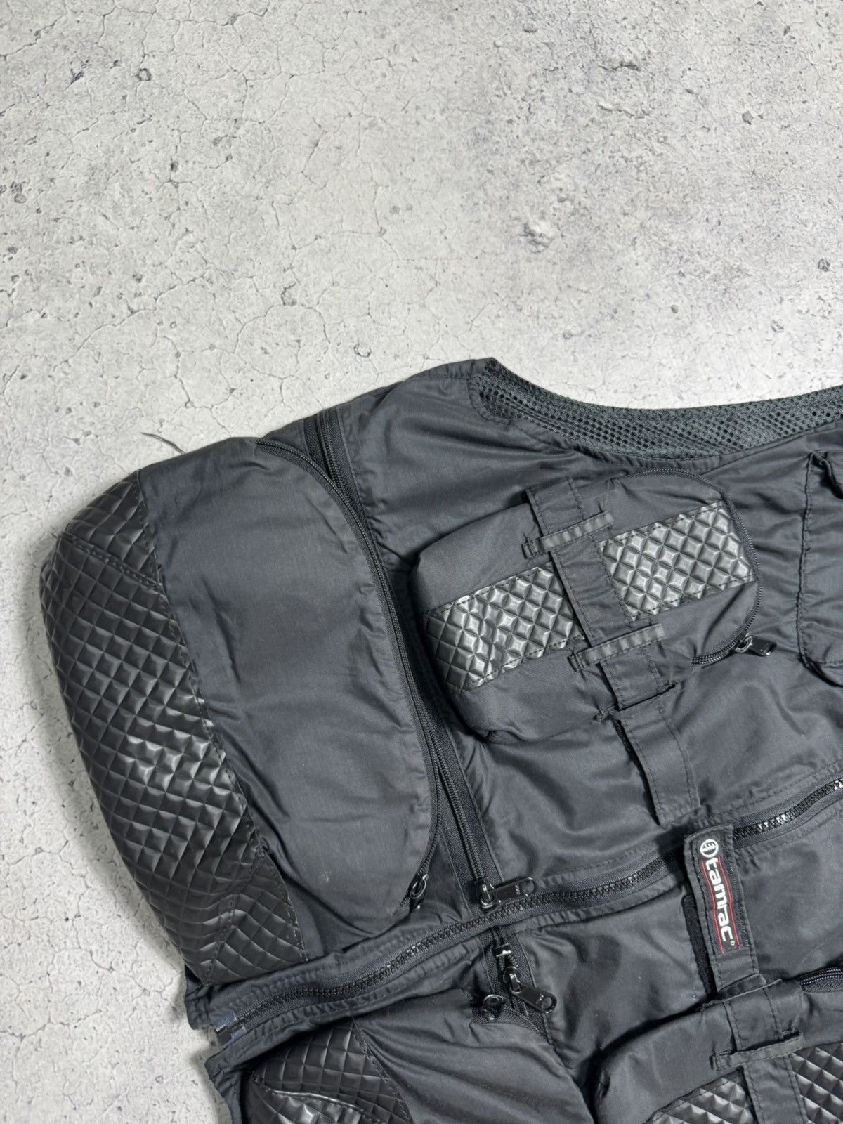 Japanese Brand Multi Pocket Parachute Vest Avant Garde Tactical Size US L / EU 52-54 / 3 - 5 Thumbnail