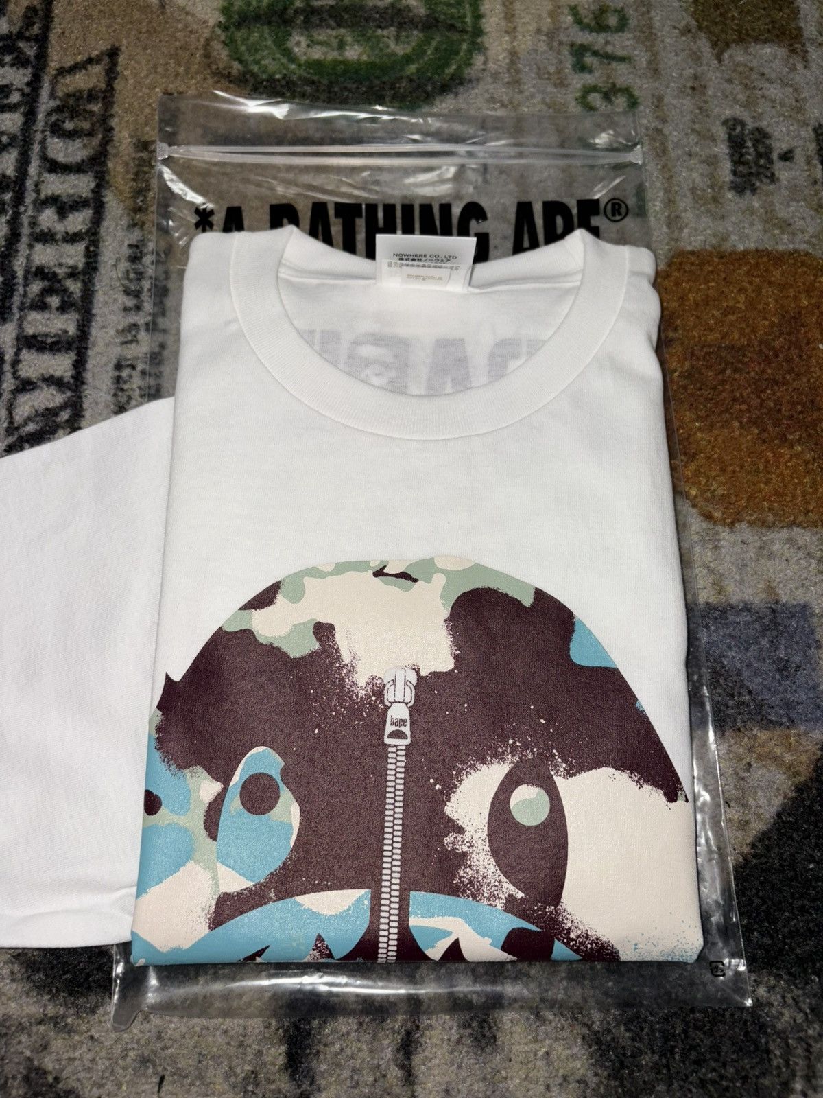 Bape A Bathing Ape Map Camo Ape Head Shark T-Shirt Size US L / EU 52-54 / 3 - 2 Thumbnail