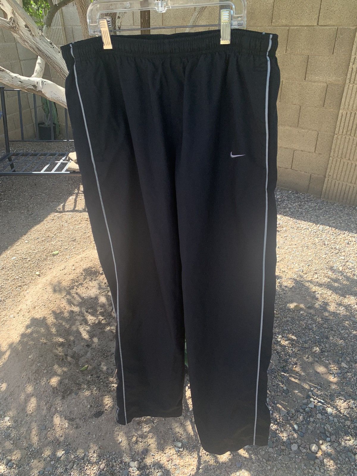 Nike Nike Windbreakers Mesh Lined Piping Y2K Size US 32 / EU 48 - 1 Thumbnail