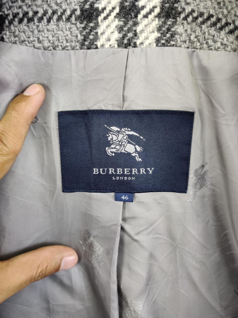 Burberry Burberry London Nova Check Fringe Cape Cardigan Jacket Size US XL / EU 56 / 4 - 7 Thumbnail