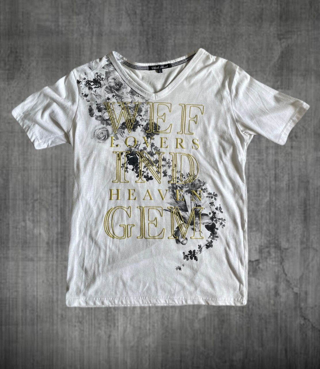 If Six Was Nine 2000s Japanese archive Vkei Floral Graphic V-Neck