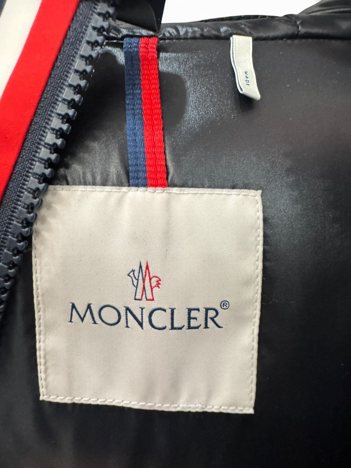 Moncler Moncler Courcillon Down Jacket Size US L / EU 52-54 / 3 - 6 Thumbnail