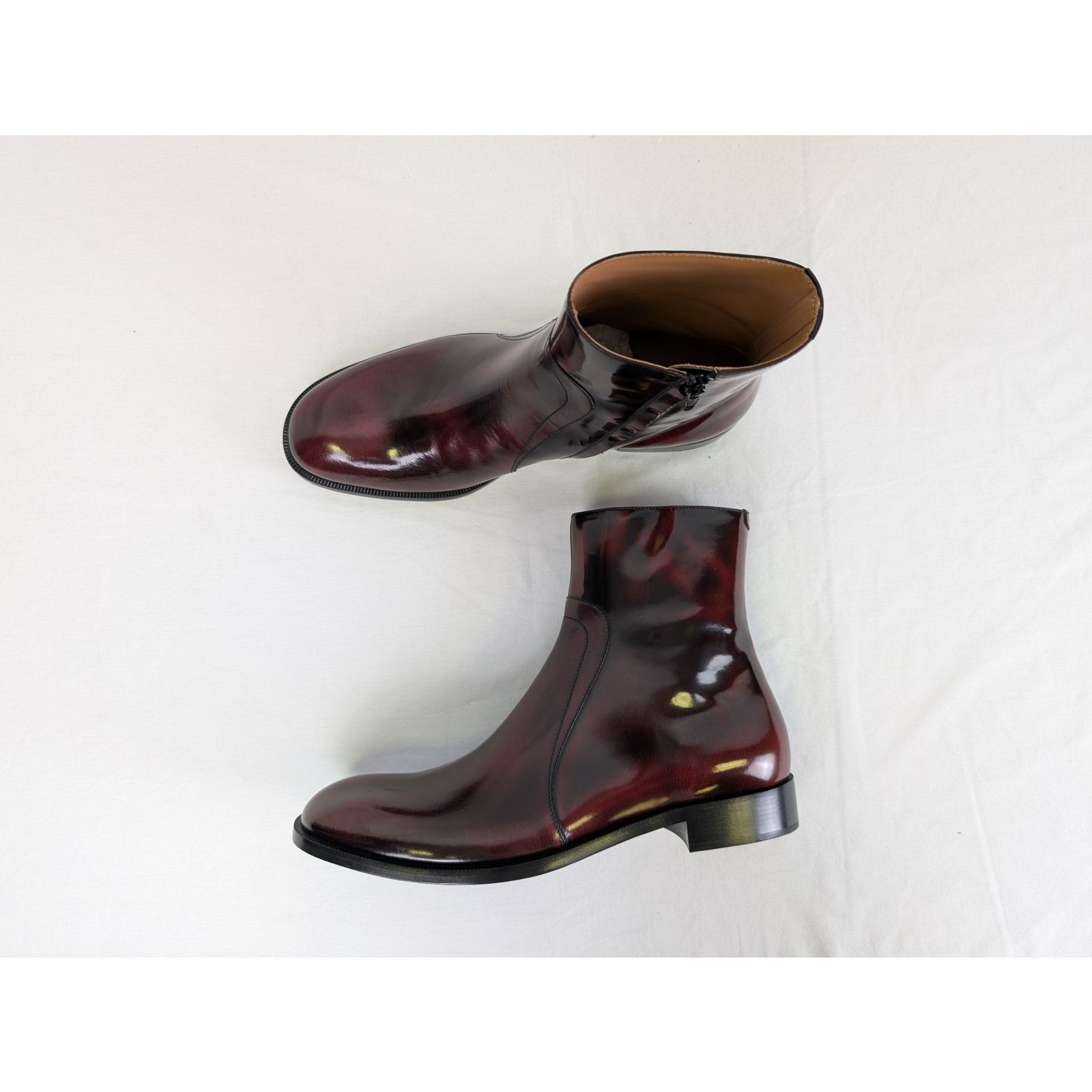 o1rshd1 Waxed Chelsea boots in Burgundy/Black